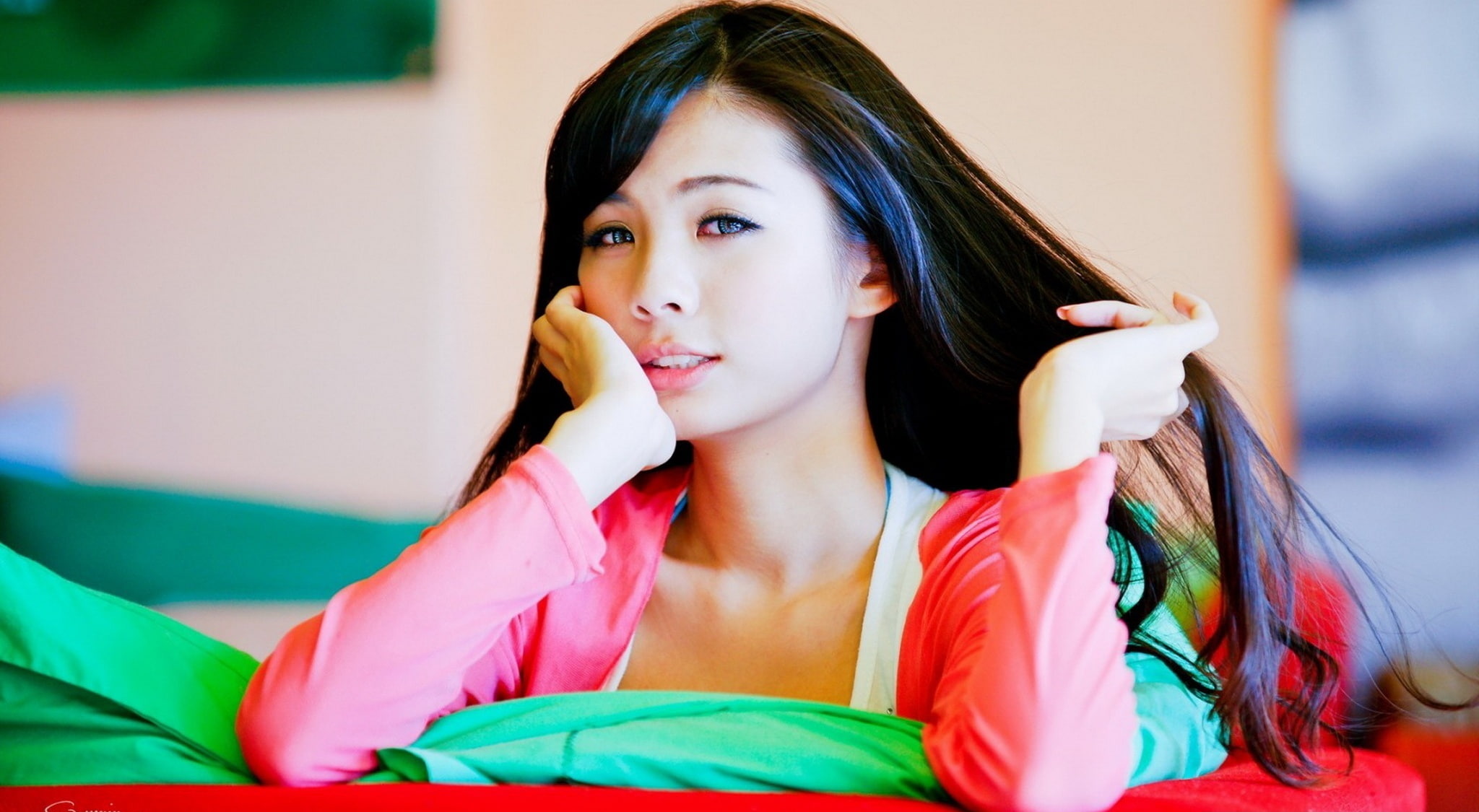 Asian ladies personal web pages