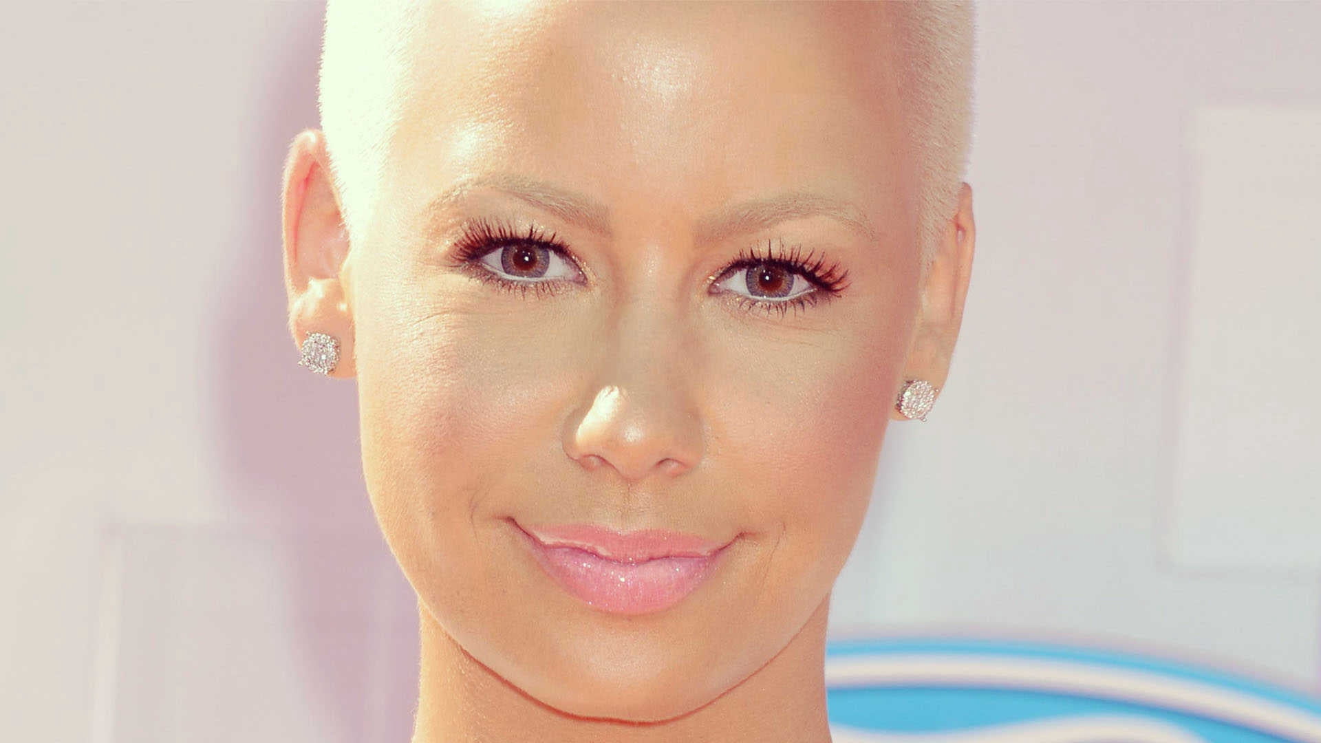 pair of silver-colored earrings, amber rose, face, celebrity