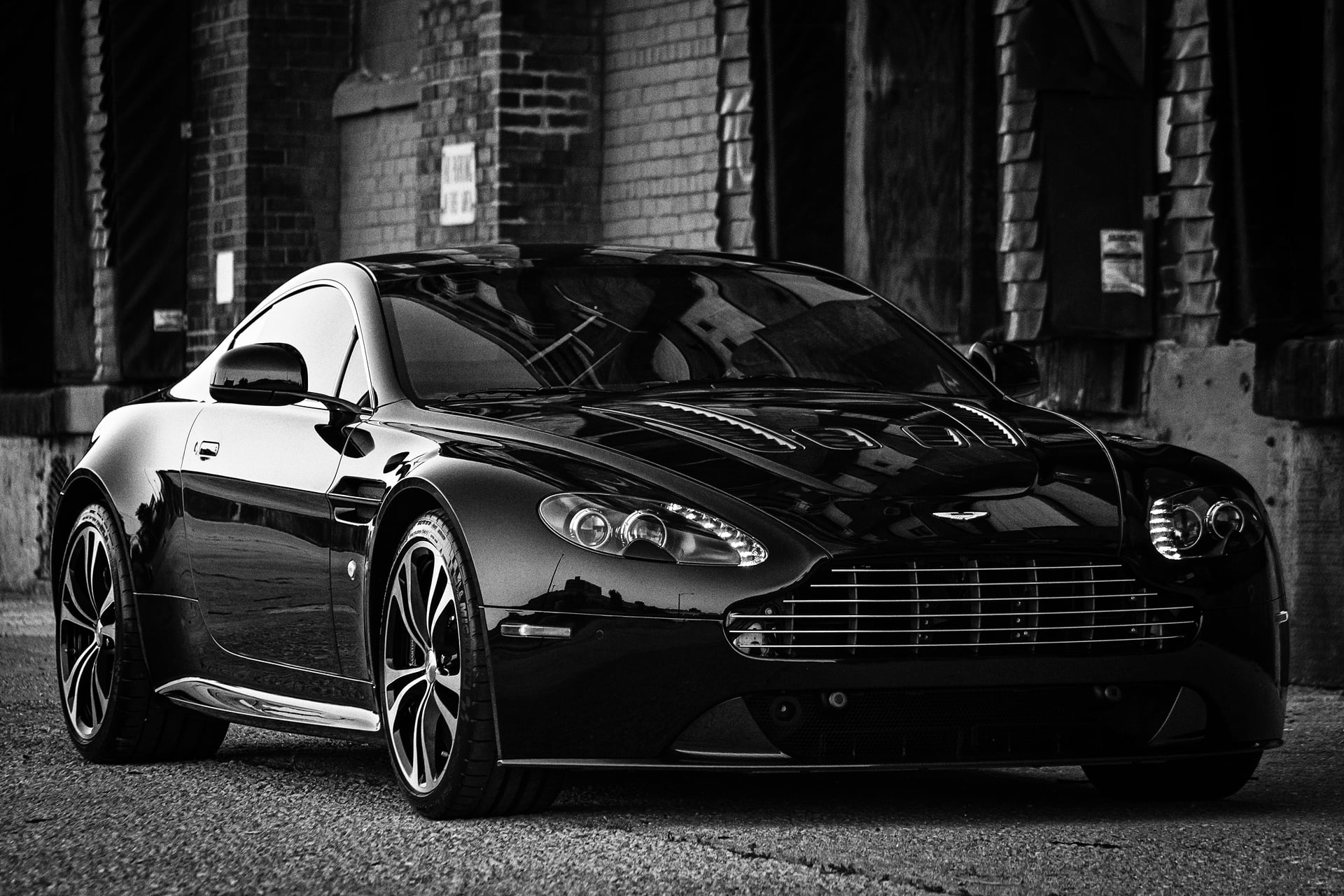 black coupe, Aston Martin, V12, black and white photo, Vantage Carbon Edition