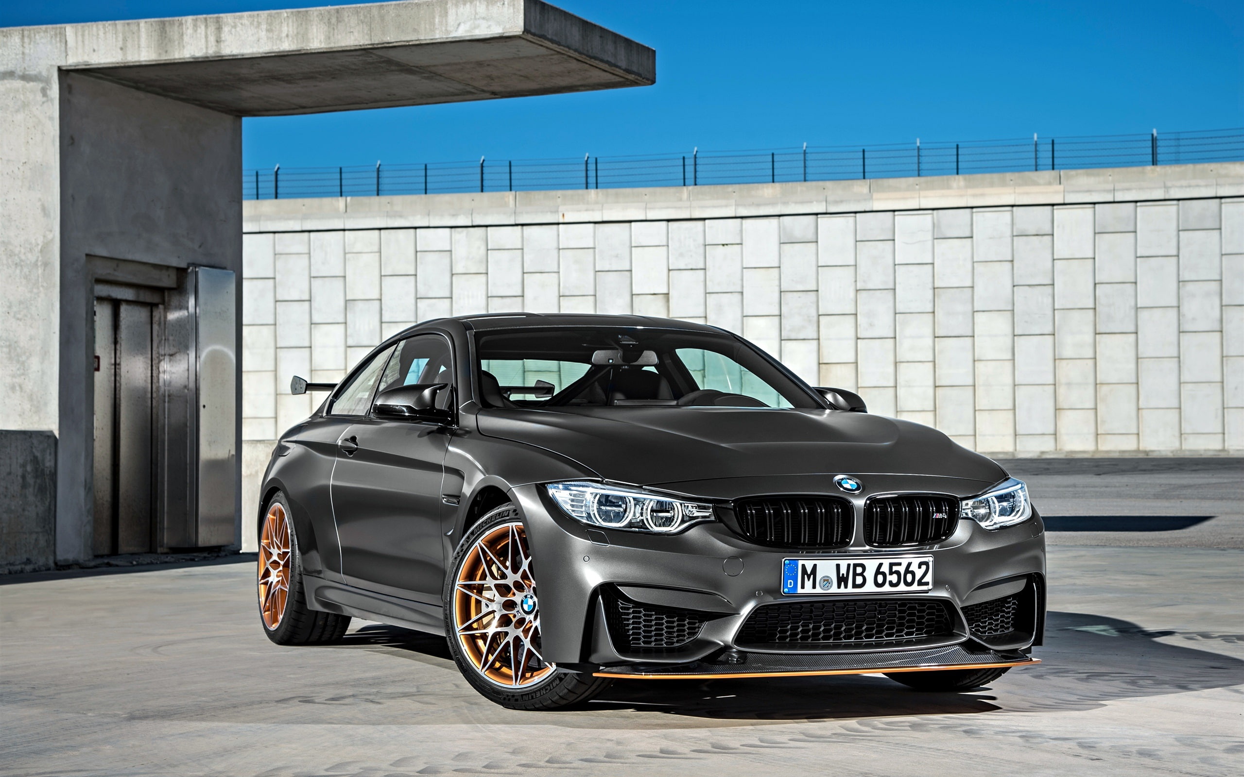 2015 BMW M4 GTS F82 coupe front view