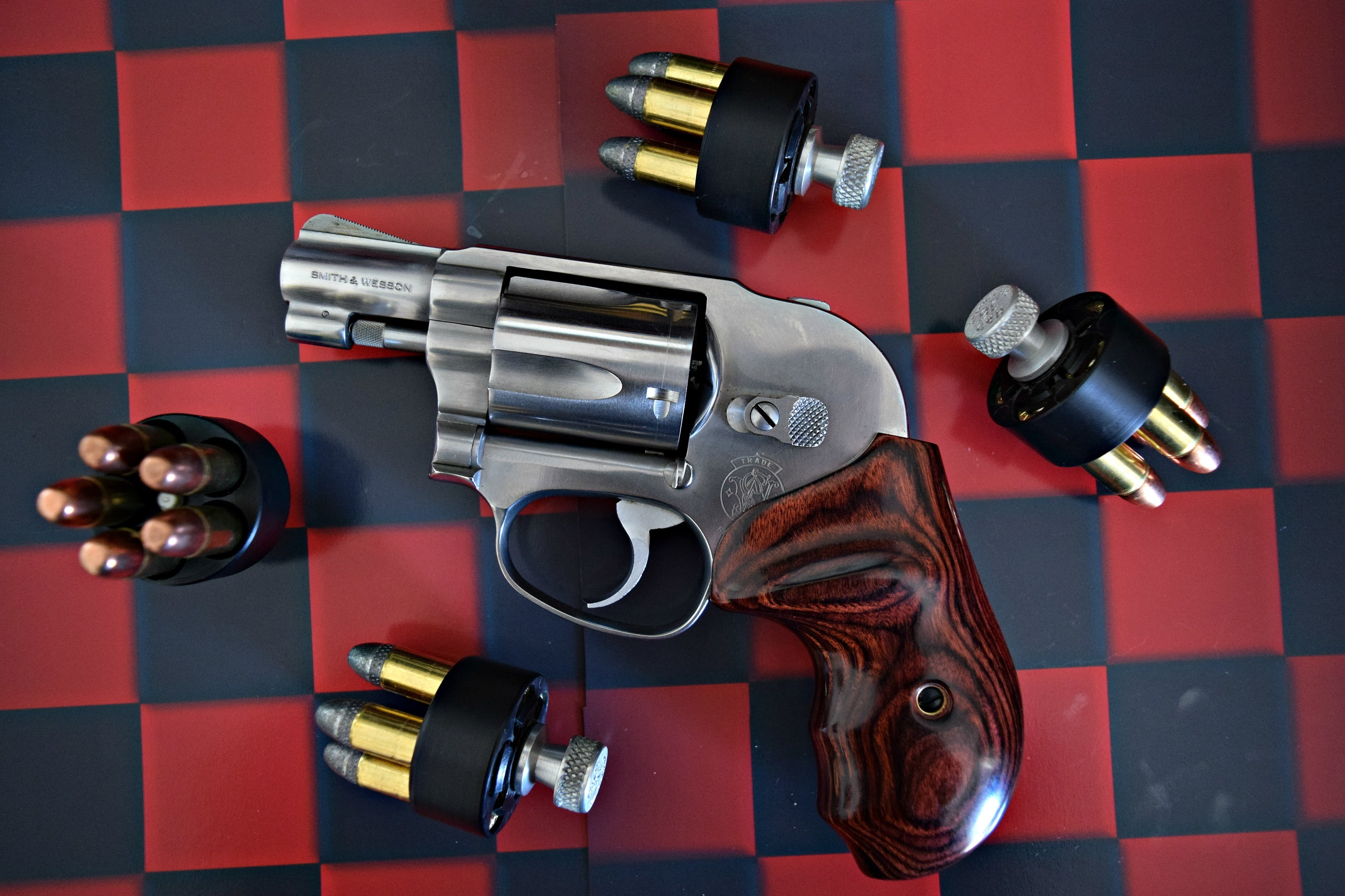 gun, weapons, background, Smith &amp; Wesson