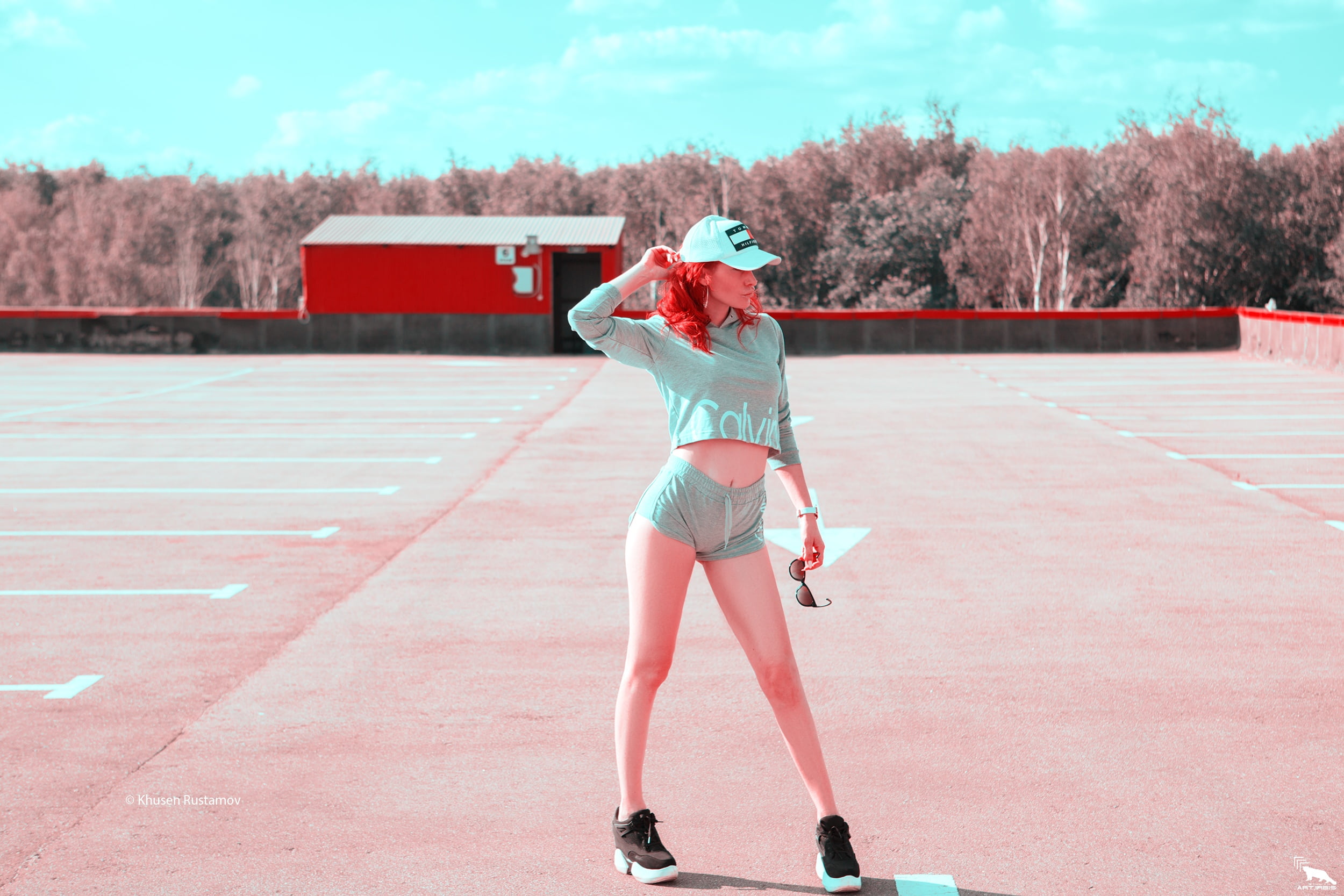 women, baseball cap, short shorts, redhead, women outdoors