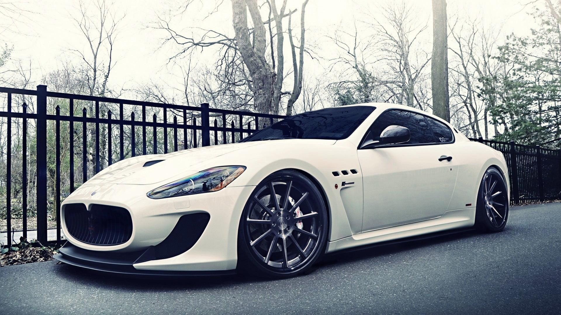 white Maserati Granturismo, sports car, mode of transportation