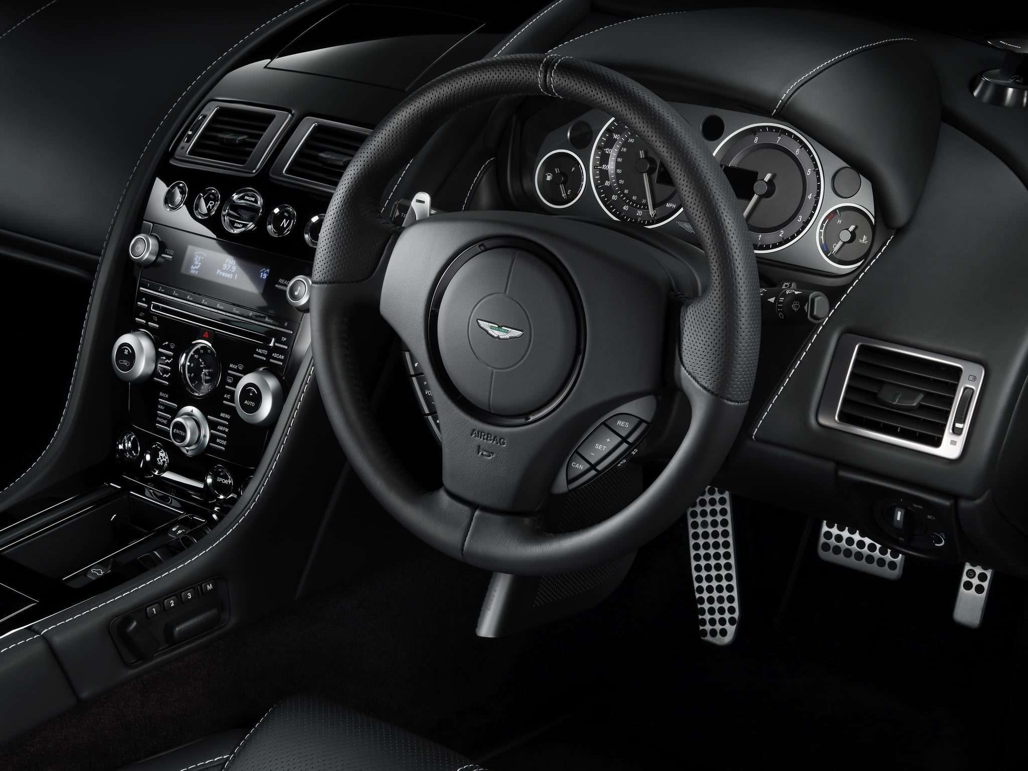 black steering wheel, aston martin, db9, 2010, salon, interior