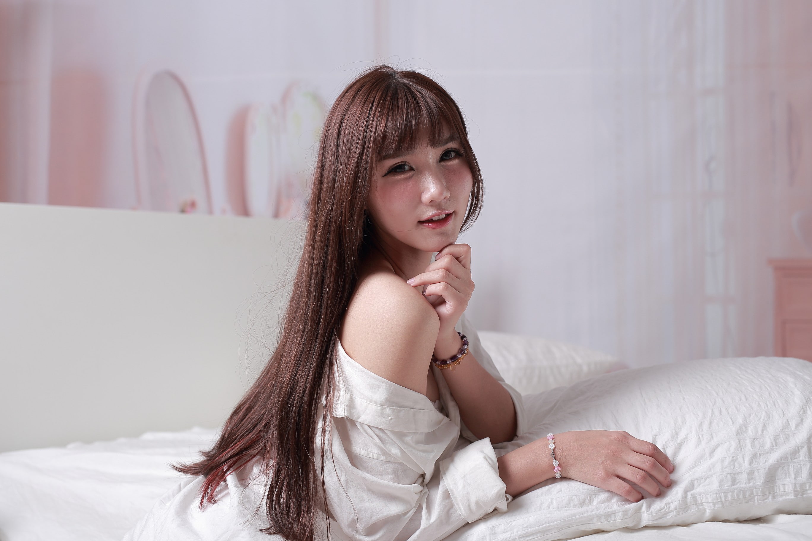 portrait, Asian, women, bedroom, Ji Xin Qiao