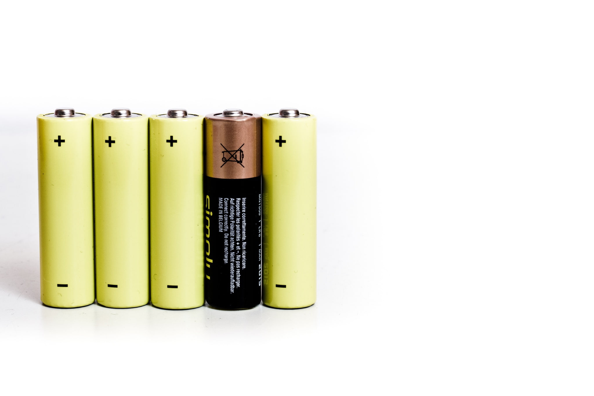 positive, batteries, negative