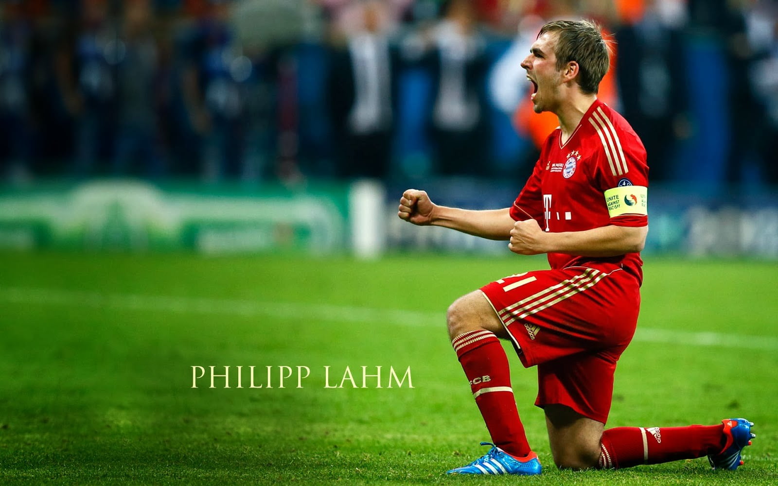 Philipp Lahm, FC Bayern , Bundesliga, soccer, sport, grass, full length
