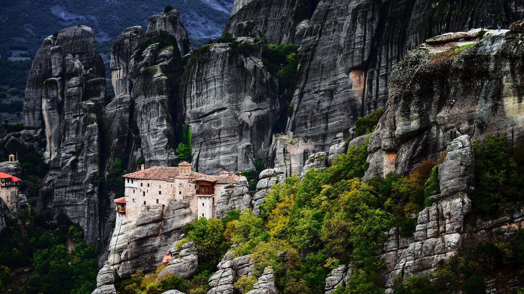 Greece, Meteora, house, trees, rocks, mountains