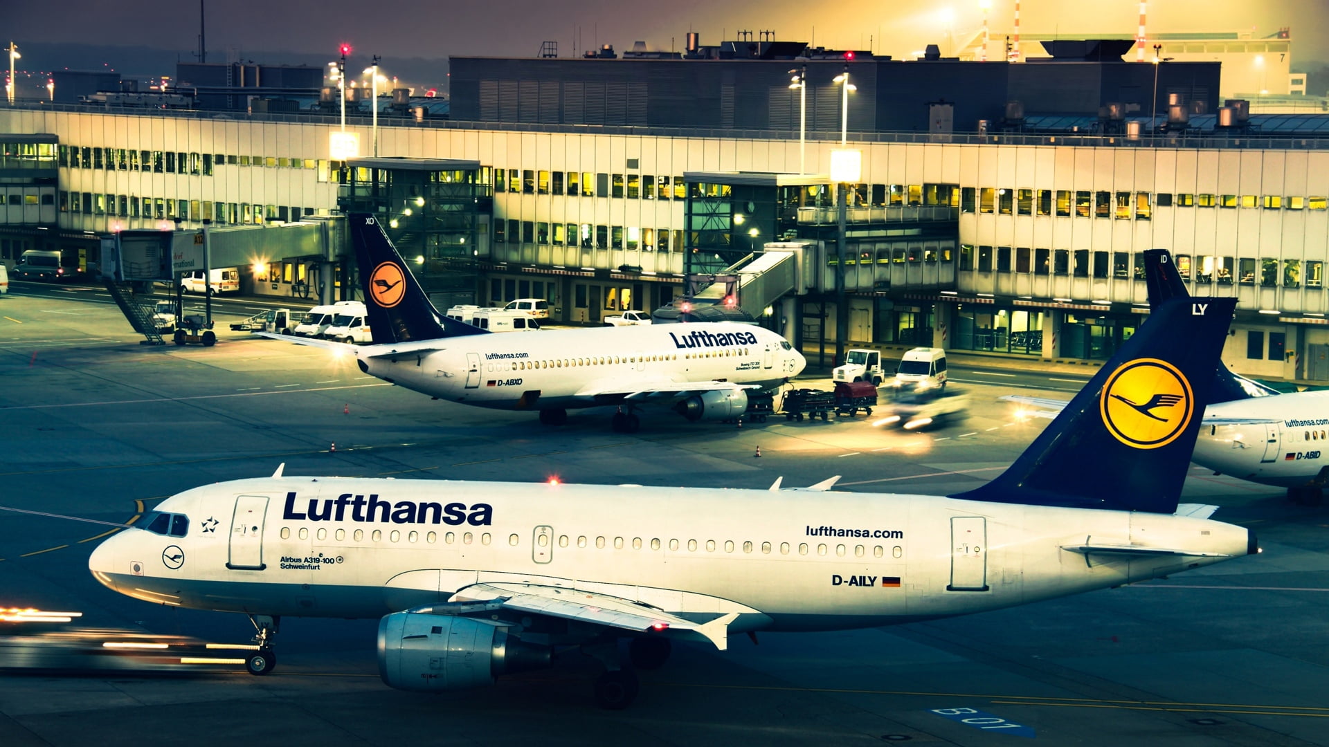 Lufthansa passenger airplane, aircraft, aviation, airport, transportation