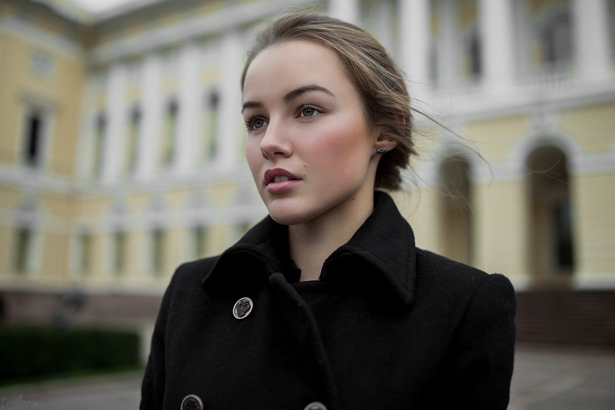 Ivan Proskurin, Public, black coat, Julia Tavrina, 500px, face