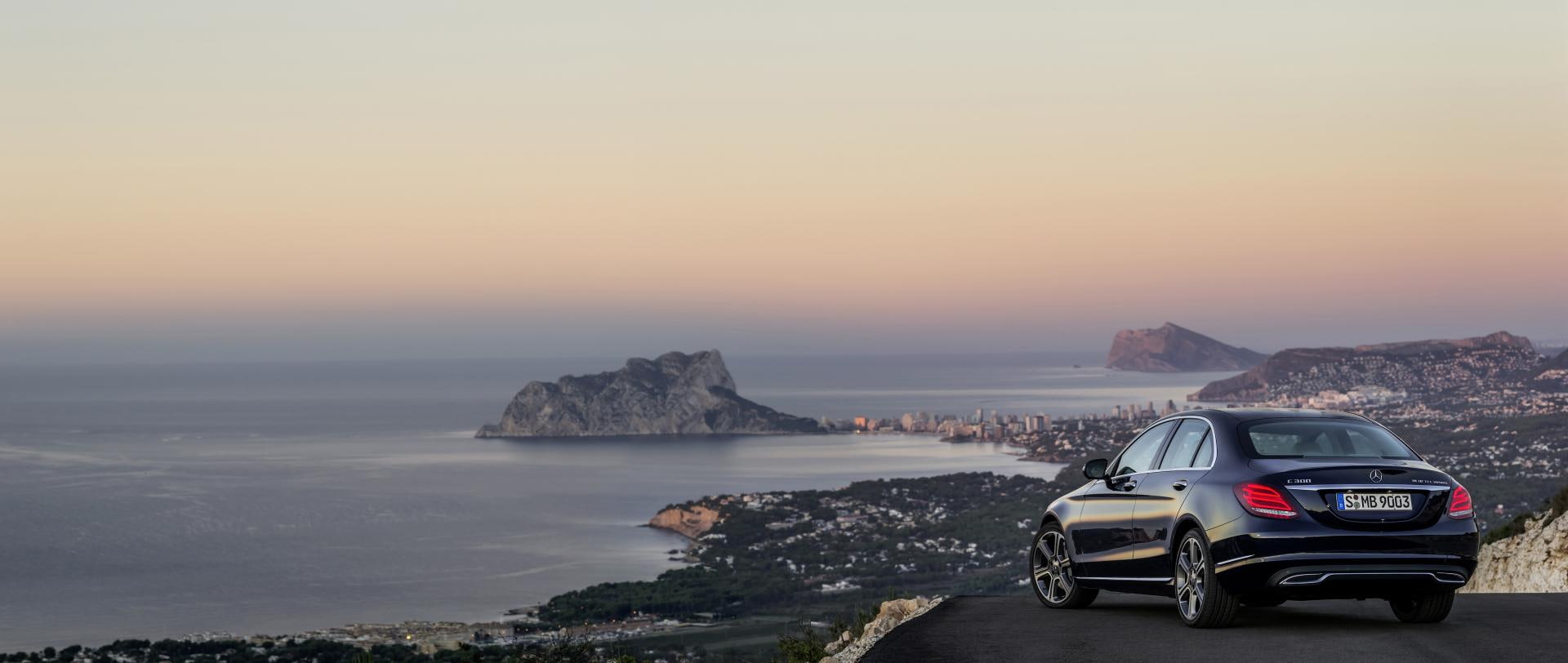 Mercedes-Benz C300, 2015_mercedes benz c class, car, sea, sky