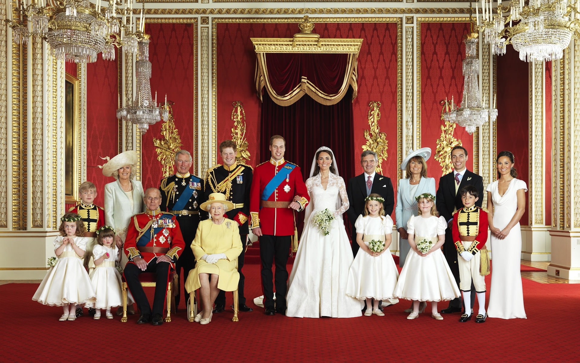 Royal Family Picture, family of king and queen, wedding, kate