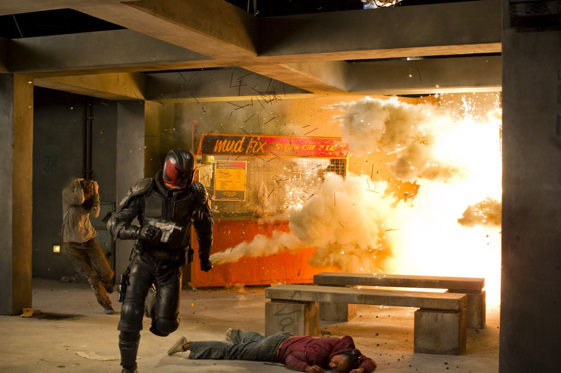 Judge Dredd, fire - natural phenomenon, occupation, firefighter