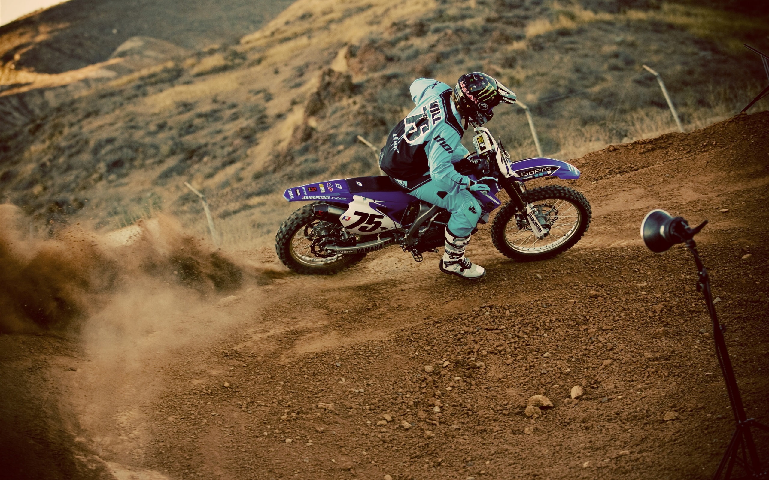 Motocross, pilot, dust, extreme sports