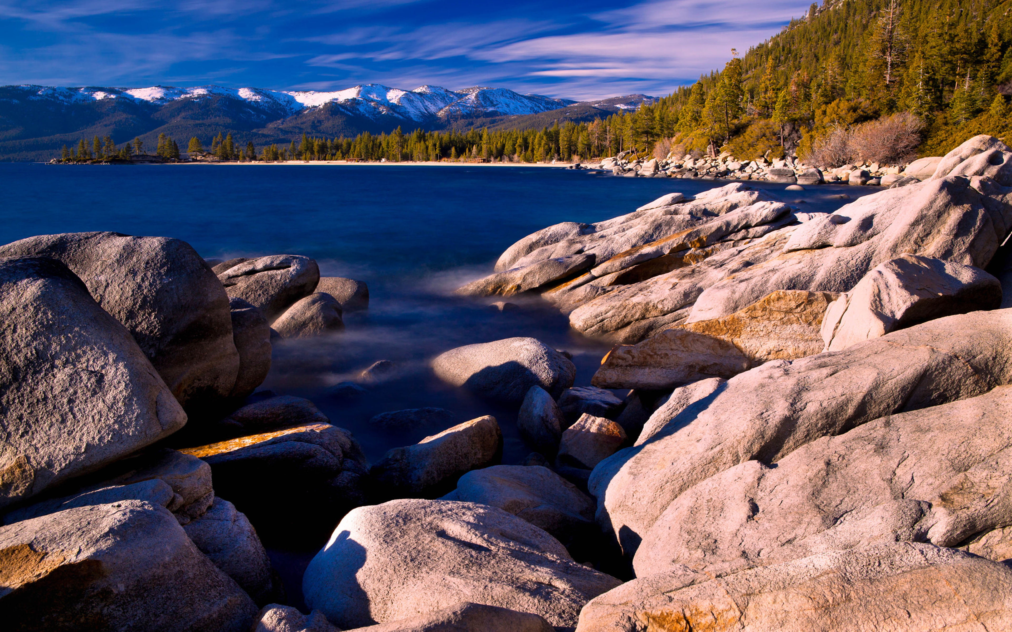Lake Tahoe In The California And Nevada United States Desktop Hd Wallpaper For Mobile Phones Tablet And Pc 3840×2400