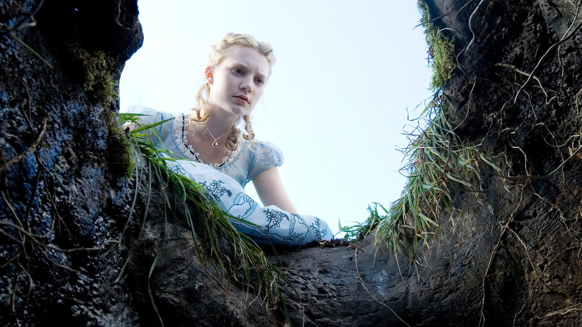 Movie, Alice in Wonderland (2010), Alice (Alice in Wonderland)