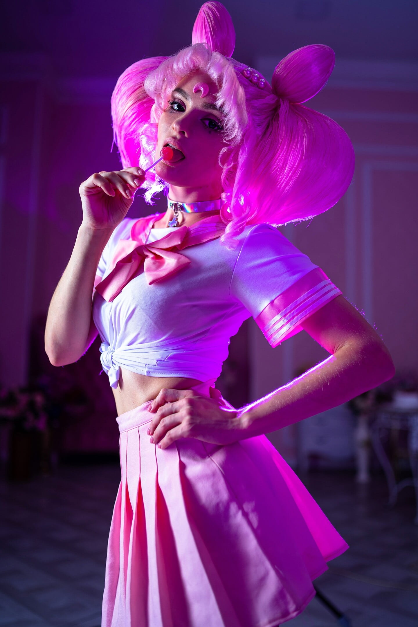 Sophie Katssby, cosplay, hand on belly, pink hair, tongue out