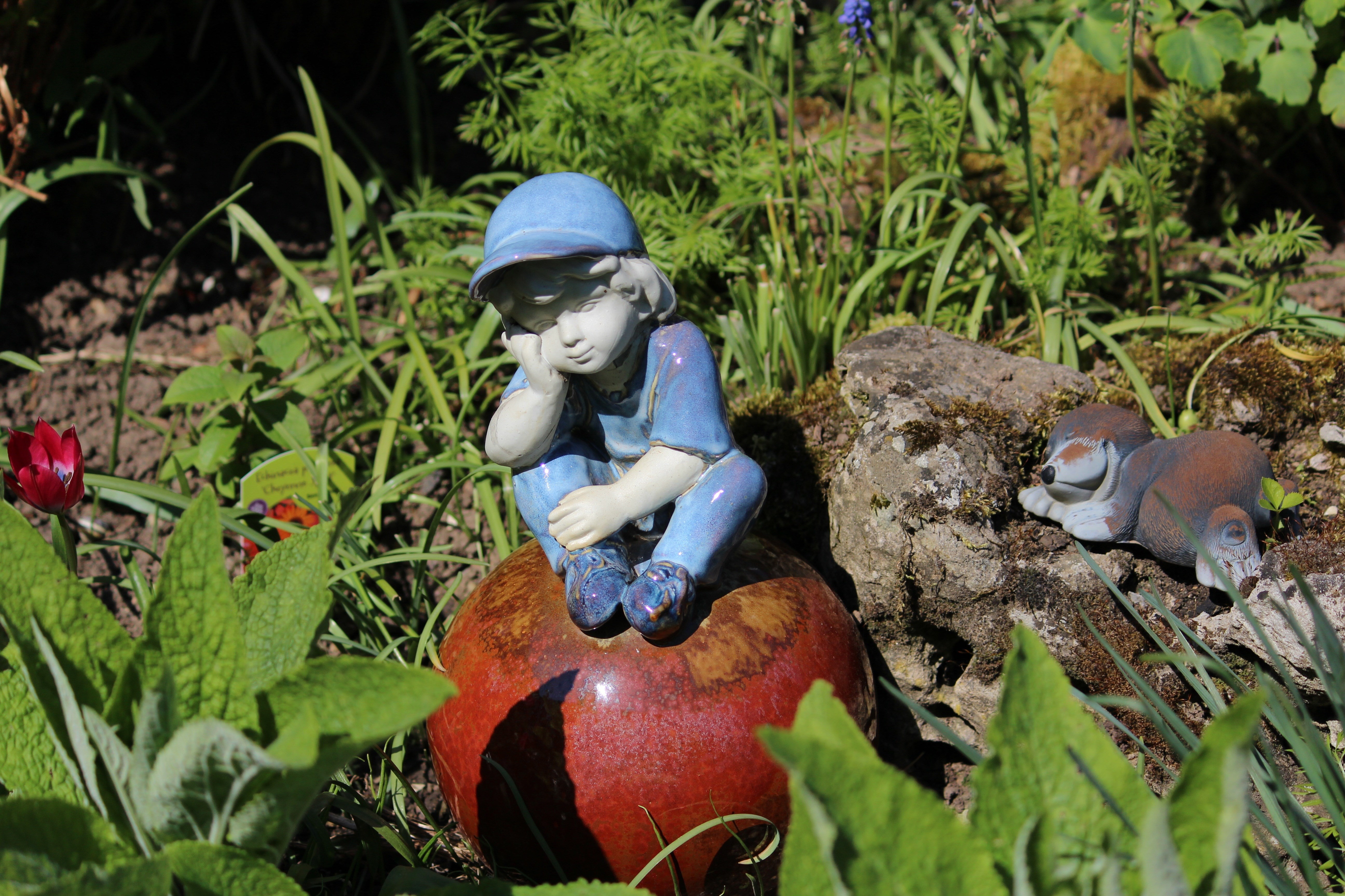 statue, representation, plant, human representation, sculpture
