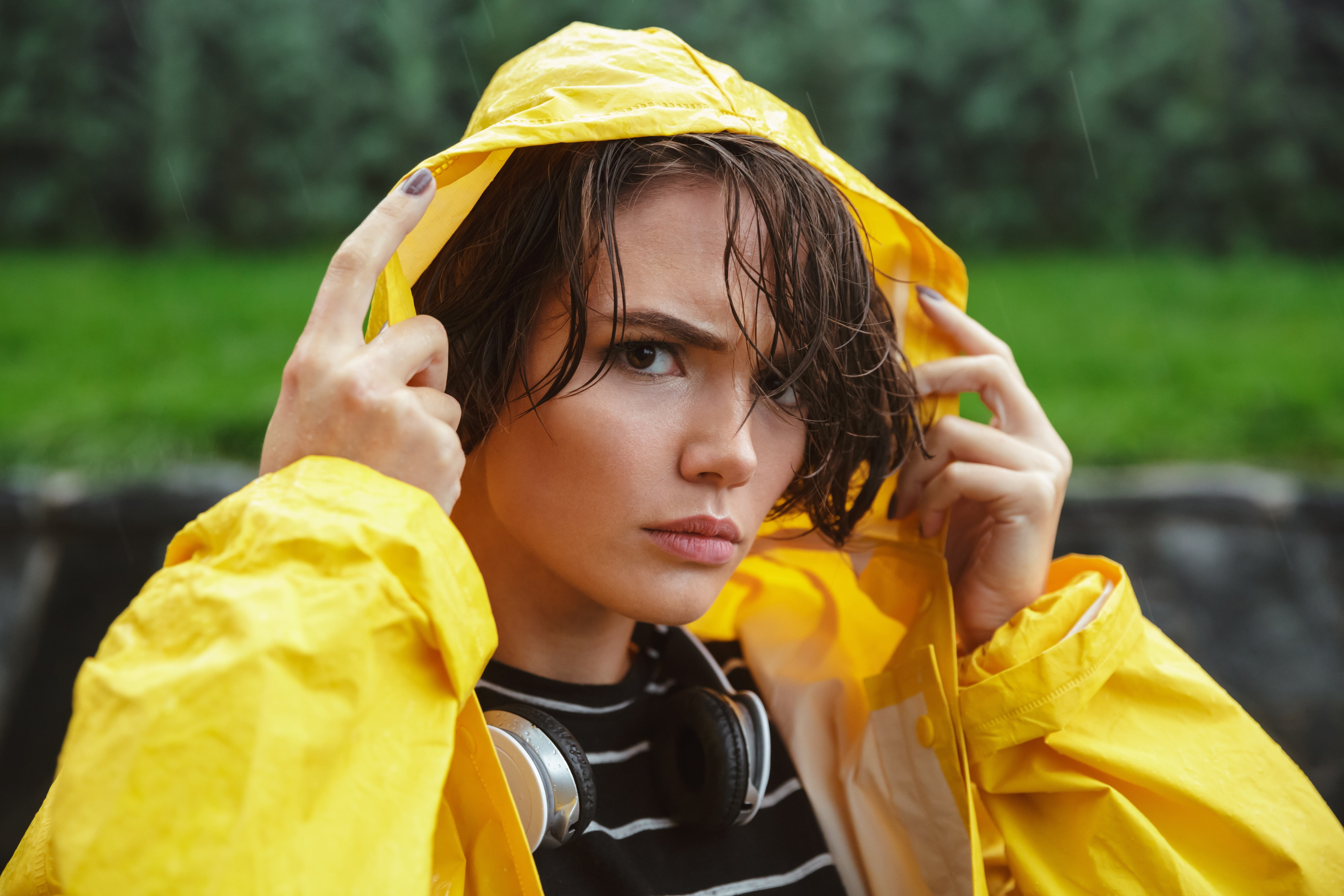 women, model, wet hair, portrait, upset, yellow, headphones