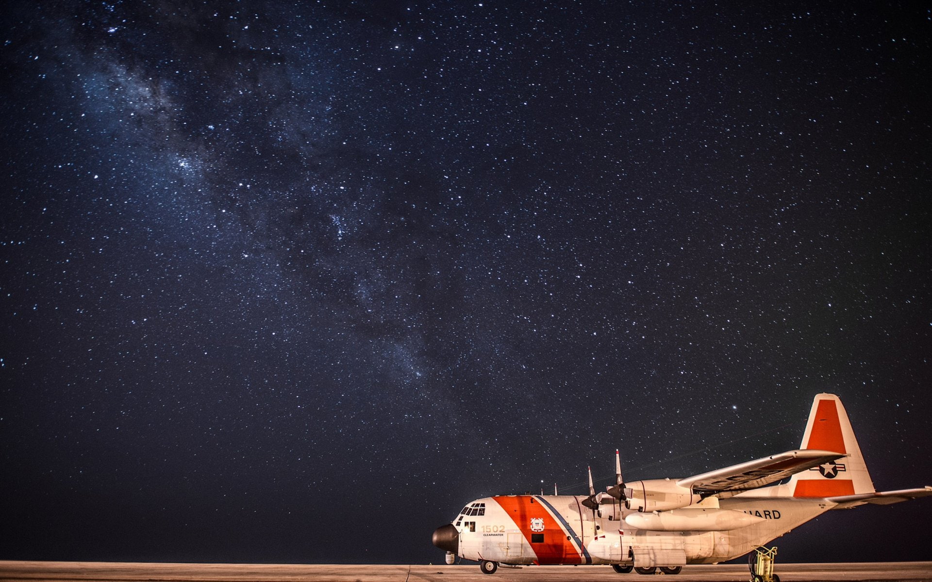 Military Transport Aircraft, Lockheed C-130 Hercules, night