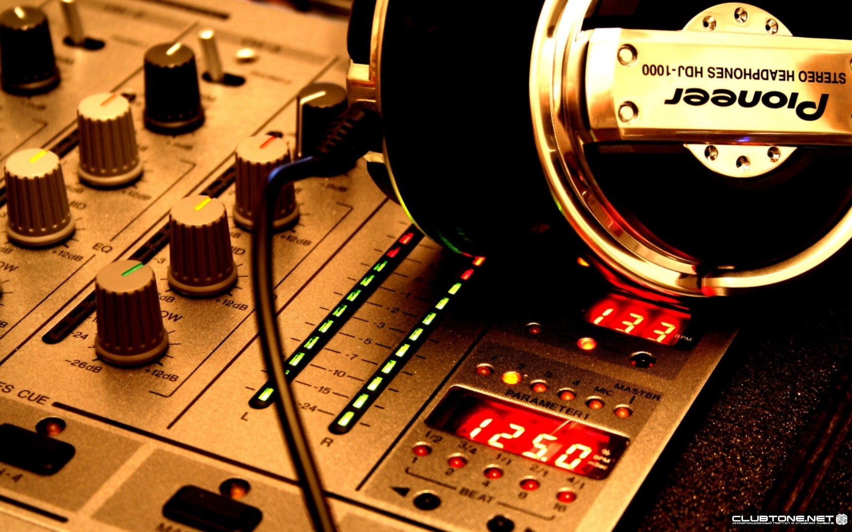 technology, pioneer (logo), headphones, DJ, audio, mixing consoles