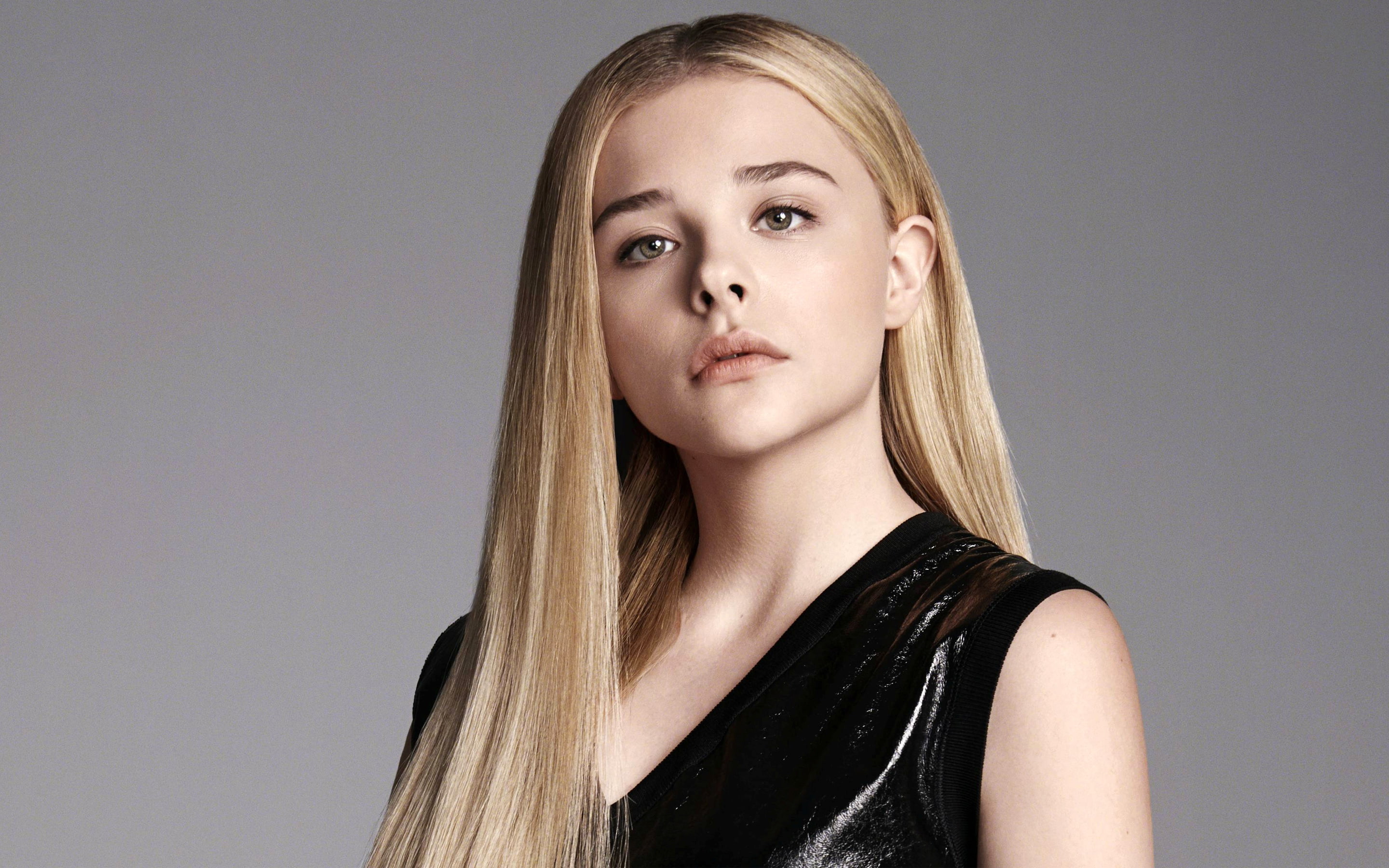 Chloe Moretz 67, hair, portrait, young adult, hairstyle, blond hair