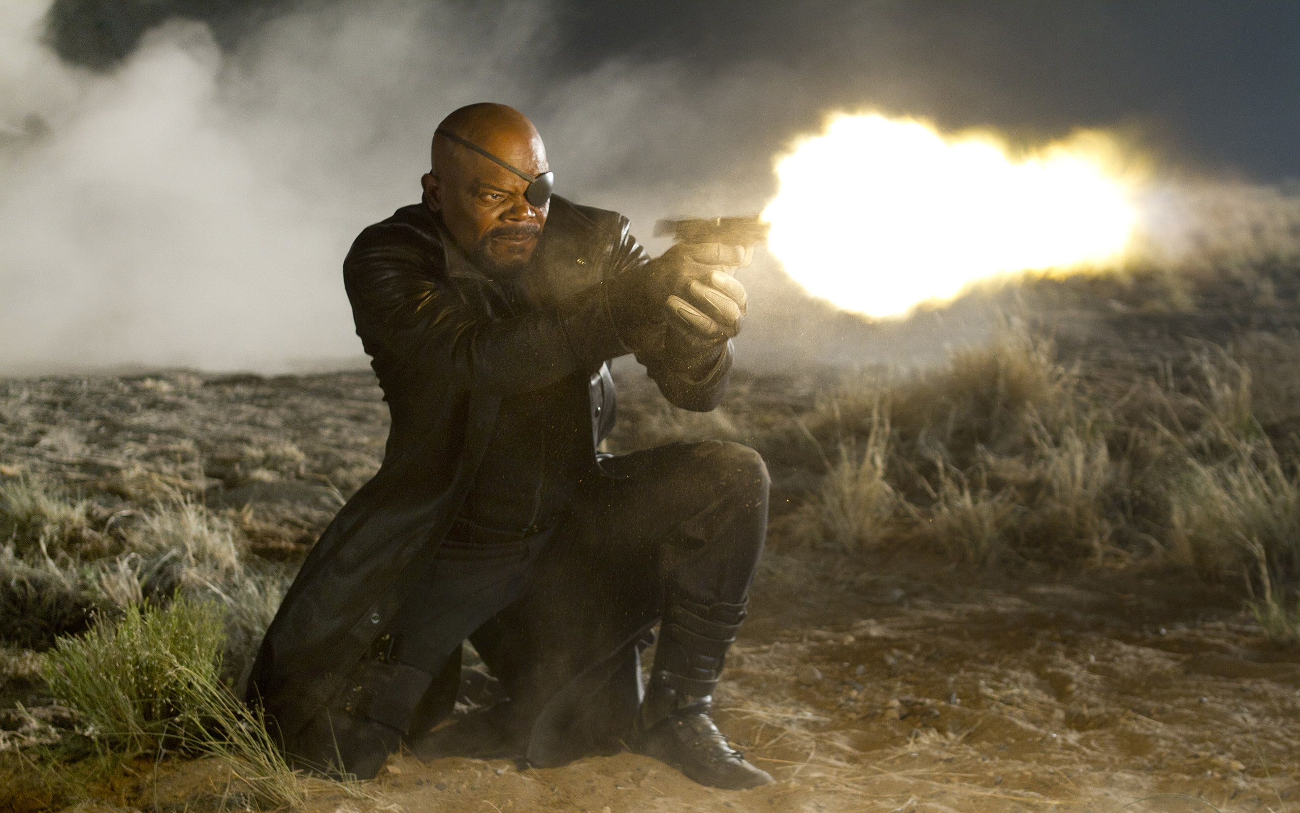Avengers Nick Fury Samuel L Jackson Stop Action Handgun HD, movies