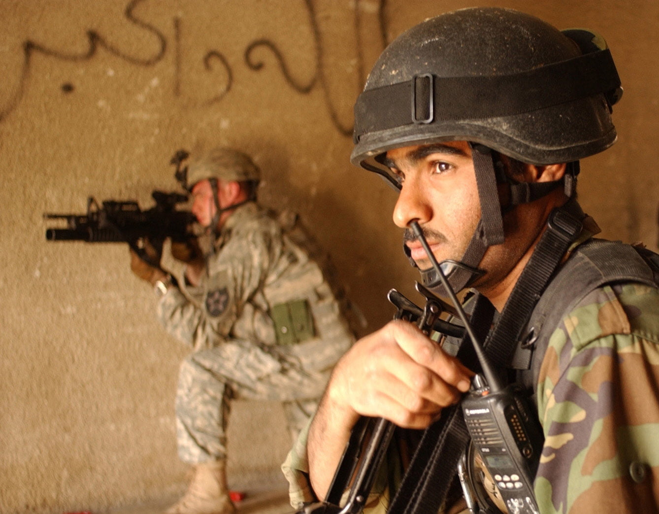 Iraqi National Police Officer, men's black tactical helmet, War & Army