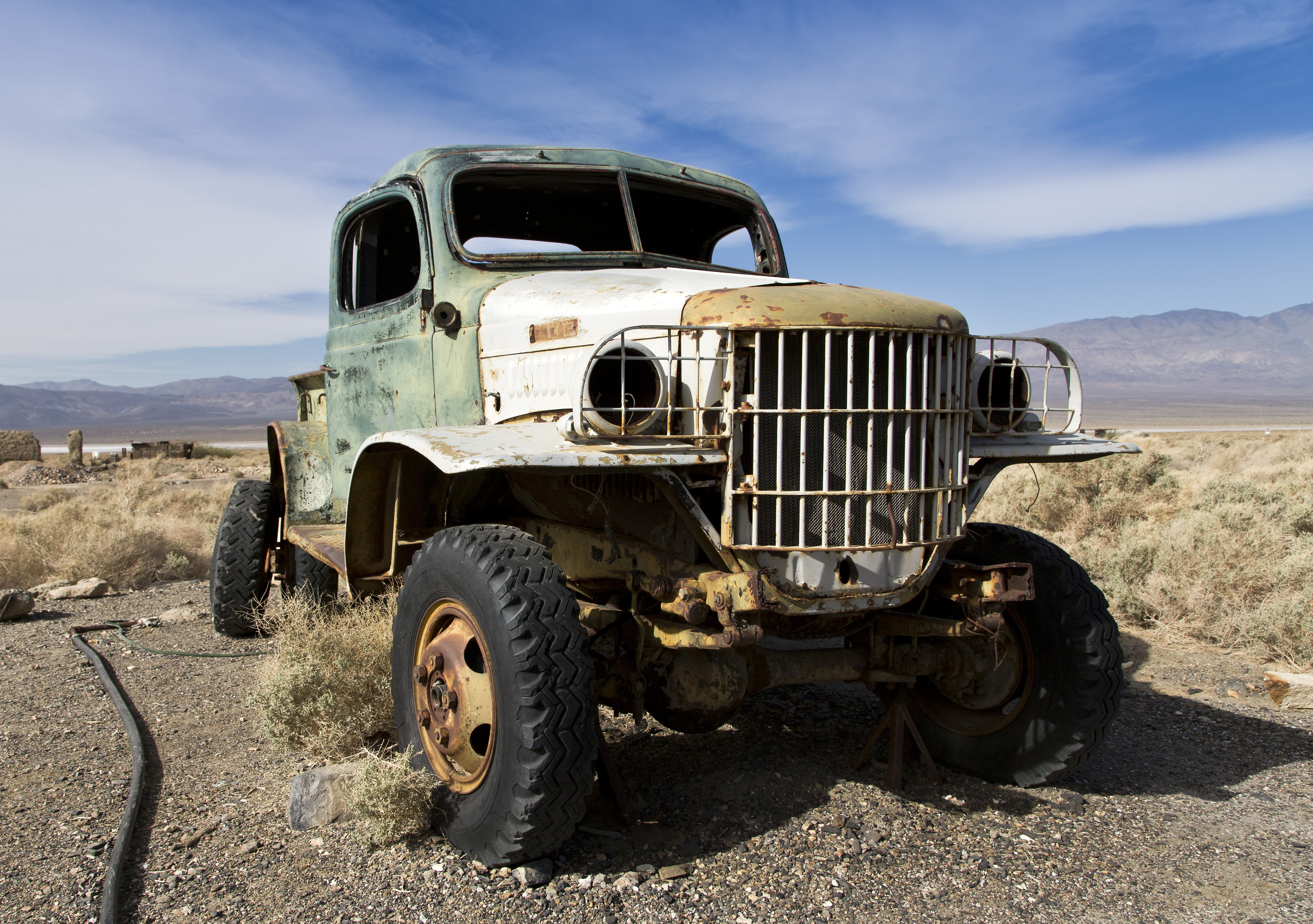 rusty, truck