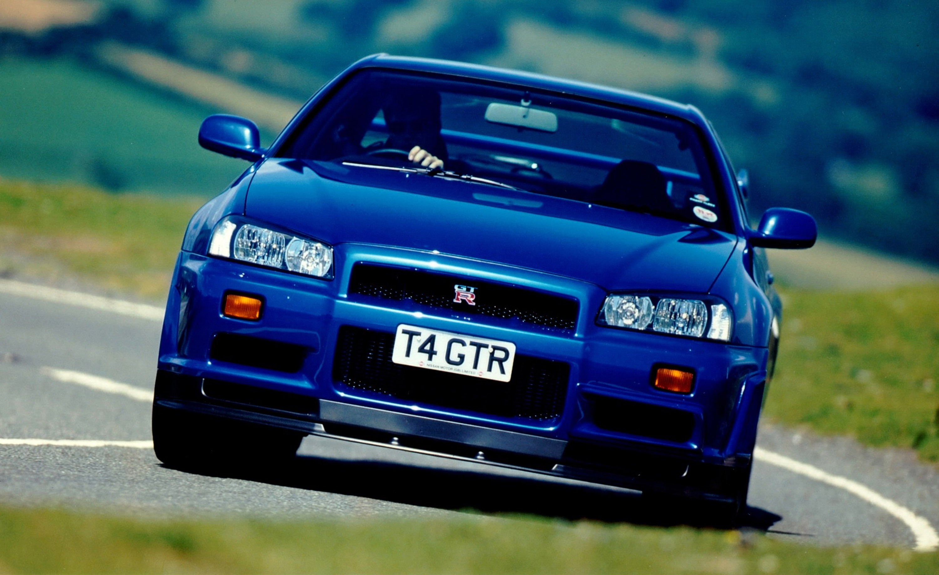 Free Download HD Wallpaper Blue Cars Turn Front Nissan Vehicles Nissan Skyline Blurred Front