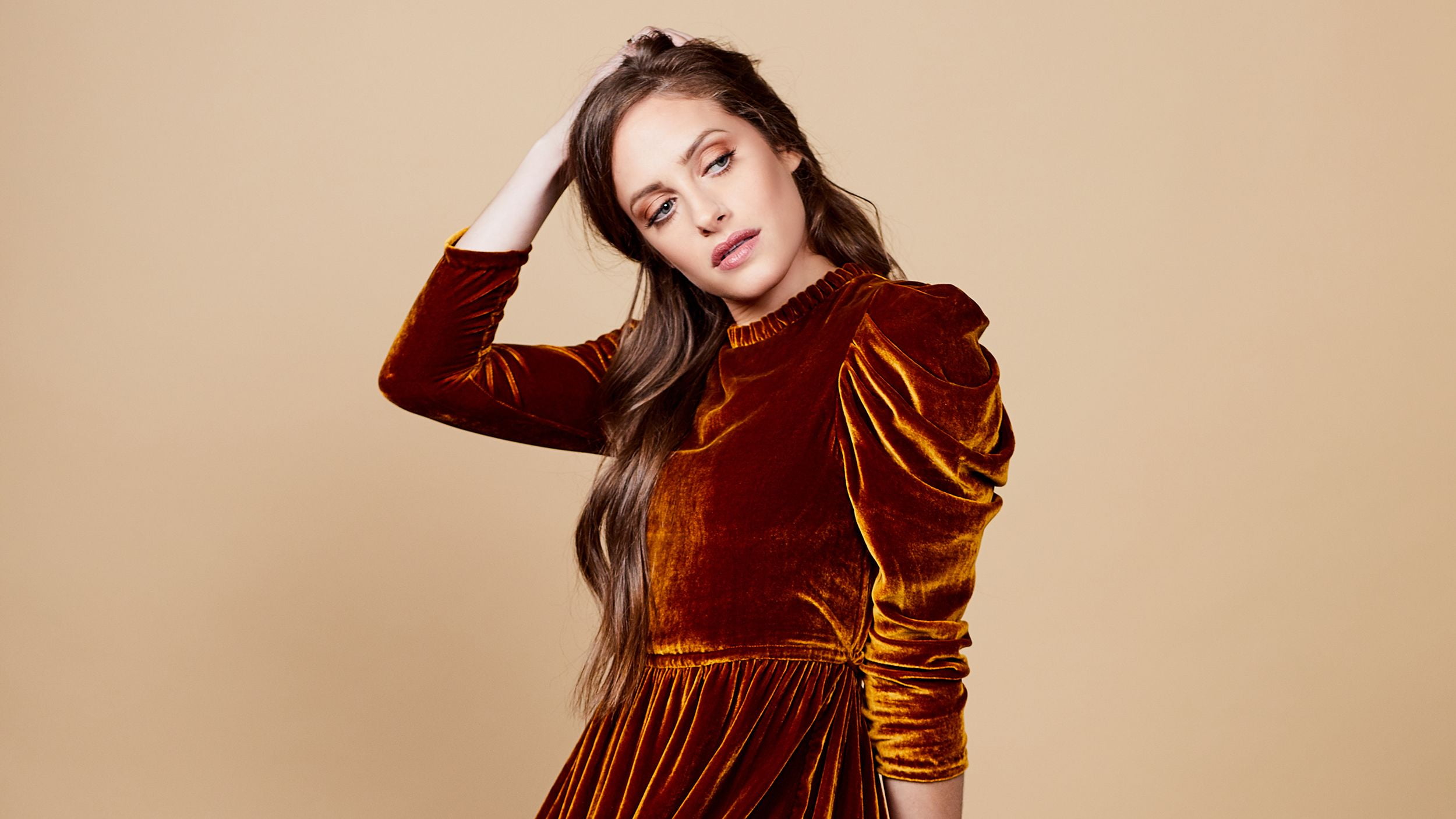 women, actress, brunette, Carly Chaikin