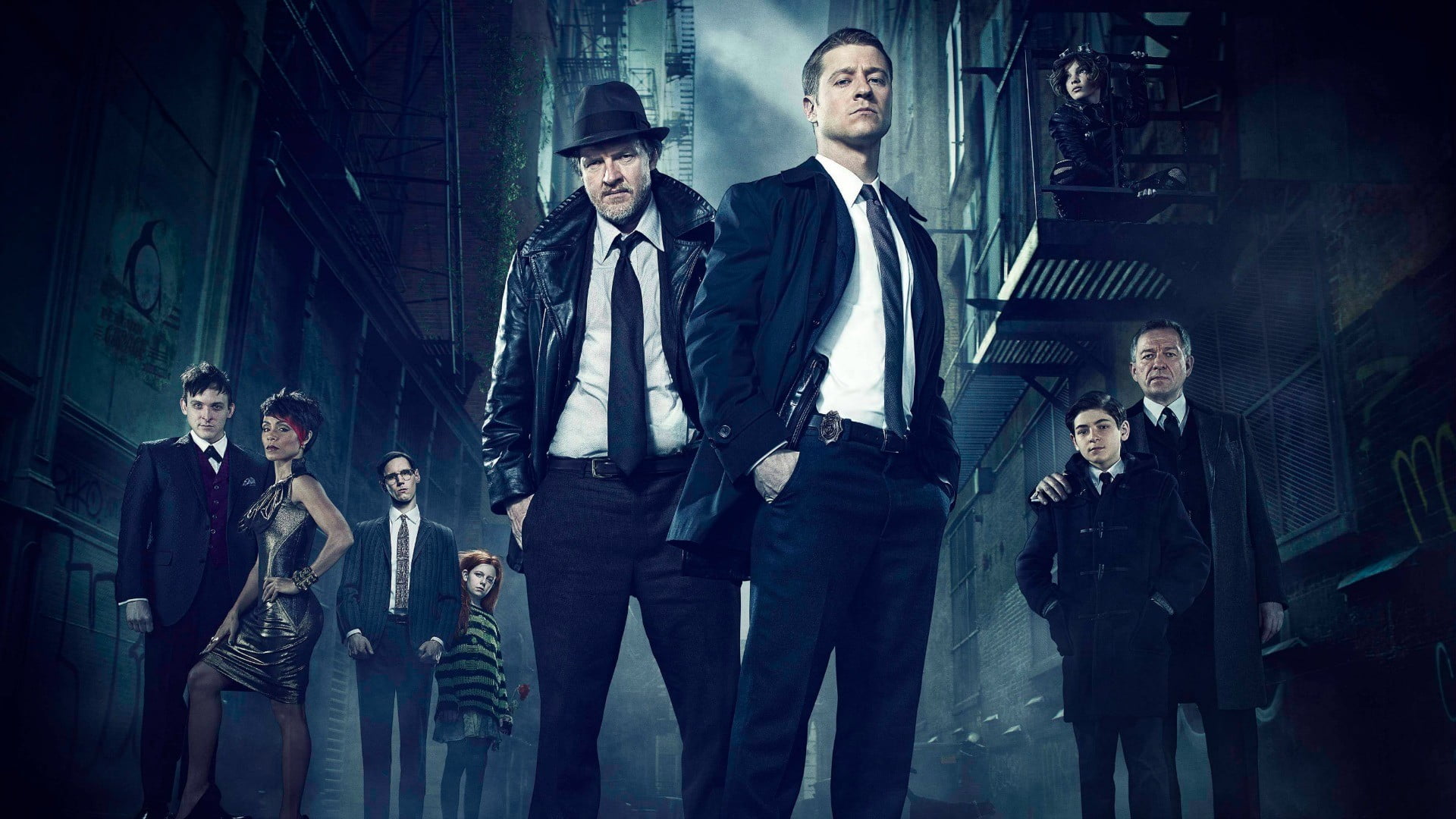 men's black suit jacket, Gotham, TV, group of people, males, adult