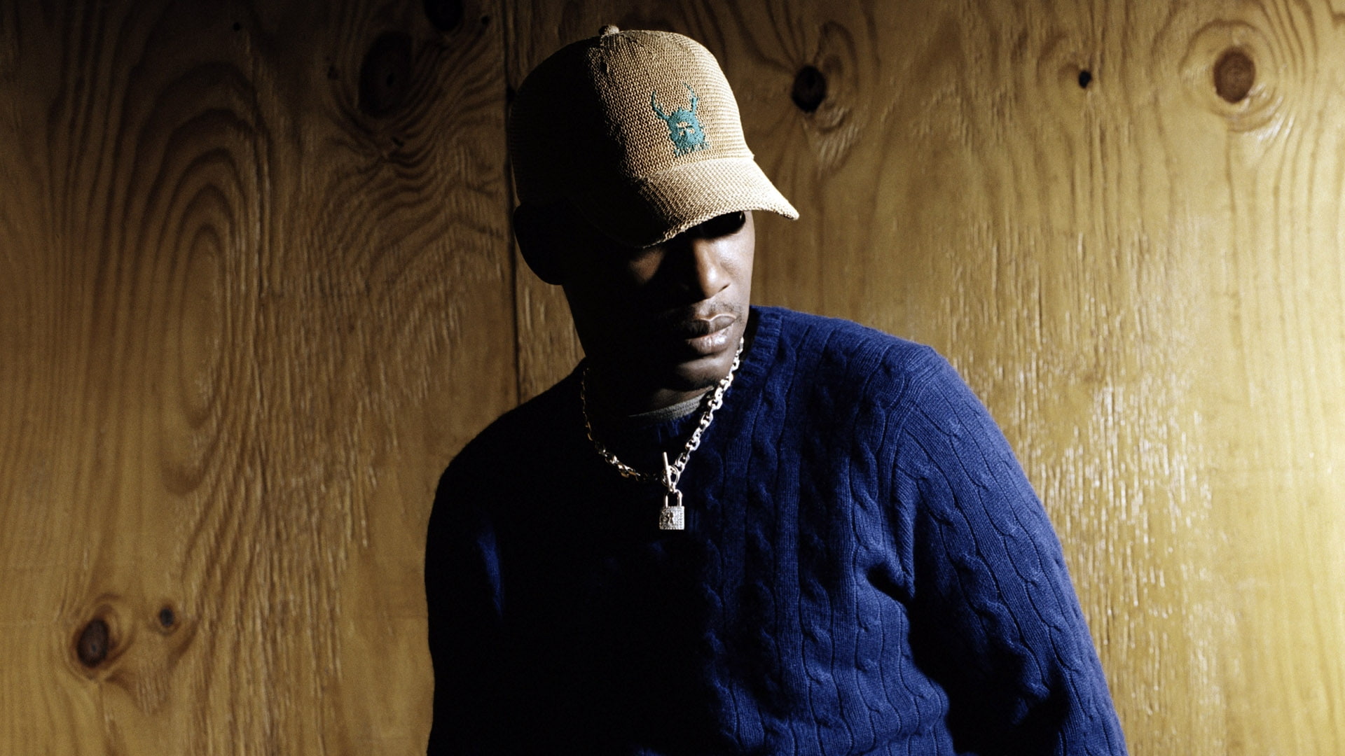 Roots Manuva, Cap, Chain