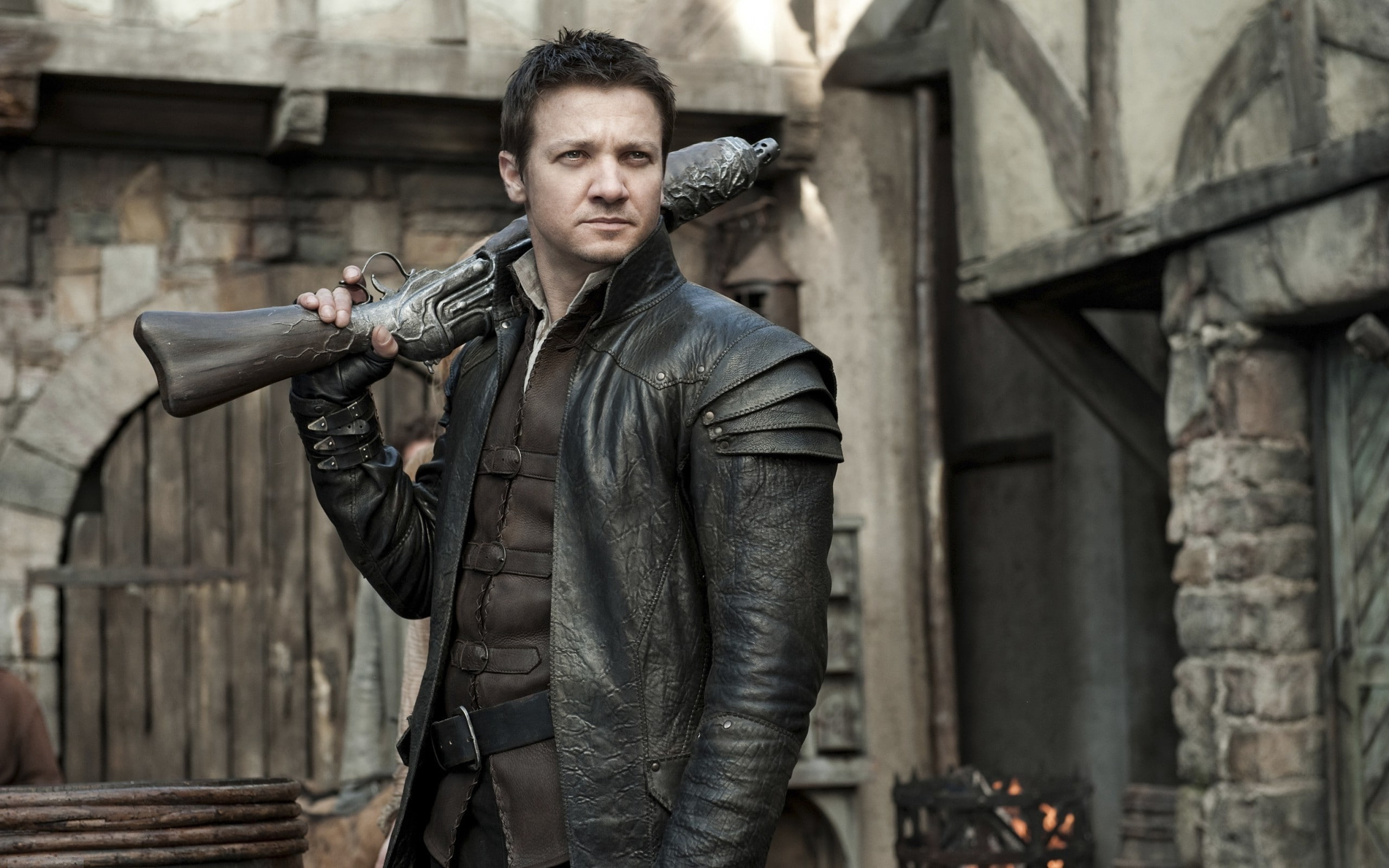 Hansel And Gretel: Witch Hunters, Jeremy Renner, one person