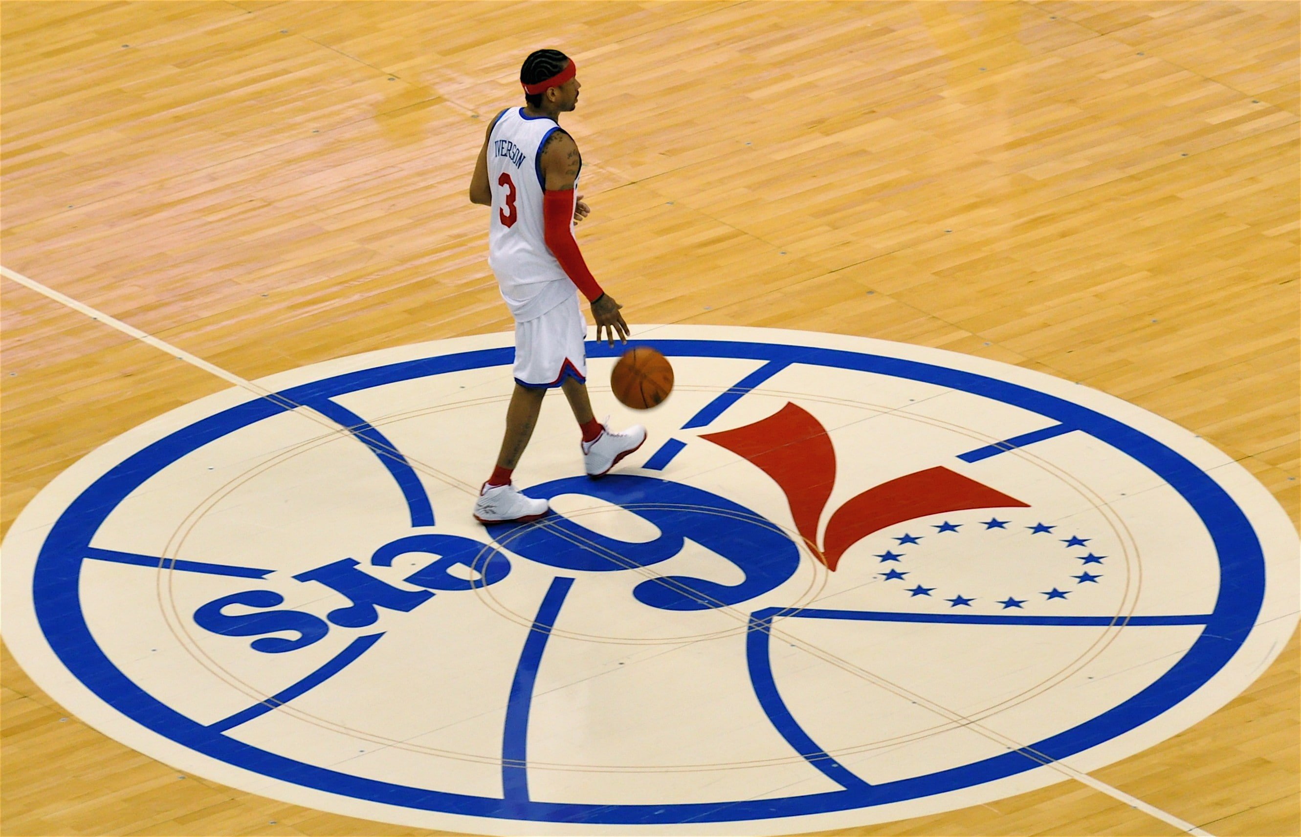 NBA, basketball, Allen Iverson, Philadelphia 76ers, full length