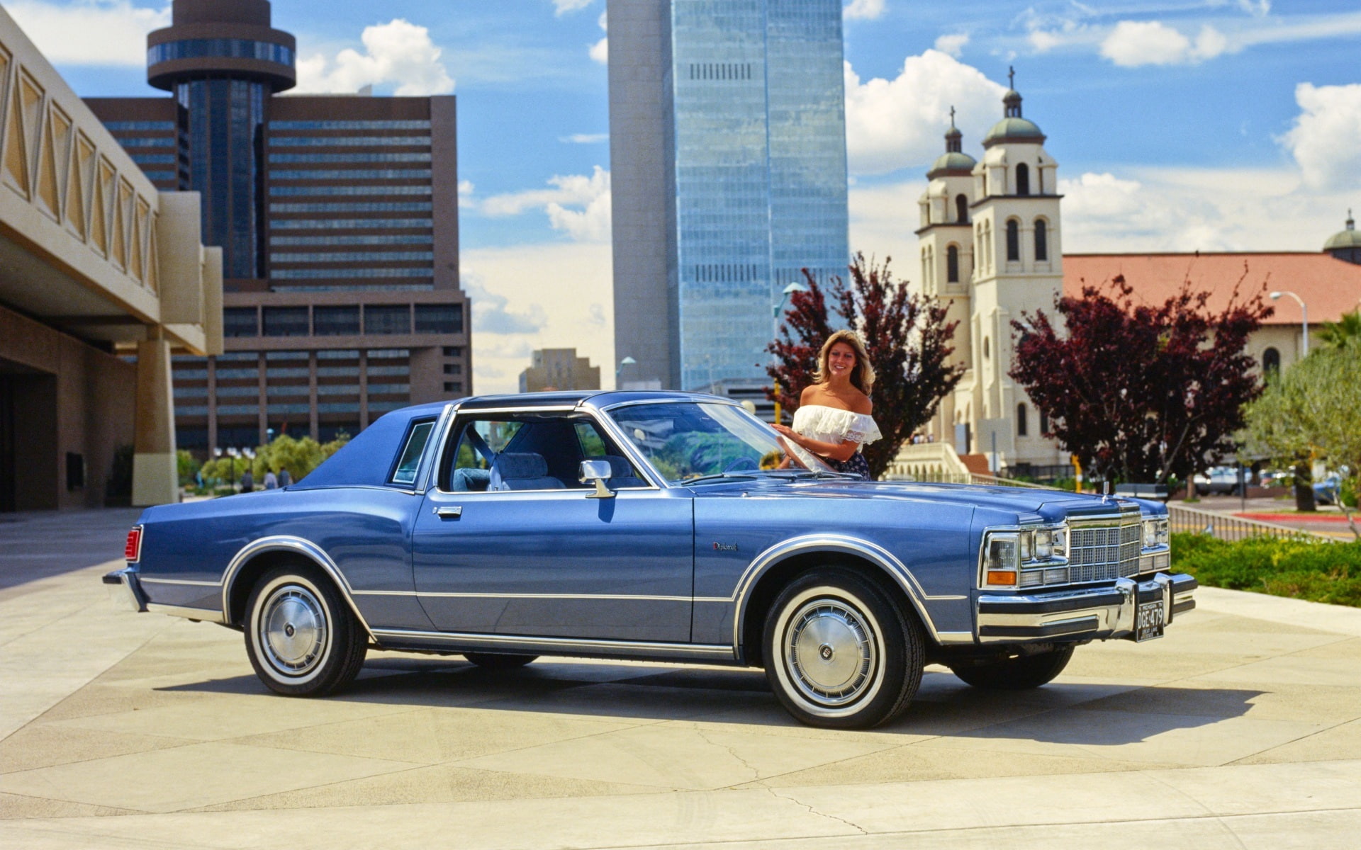 girl, the city, background, Dodge, Coupe, the front, 1979, Diplomat