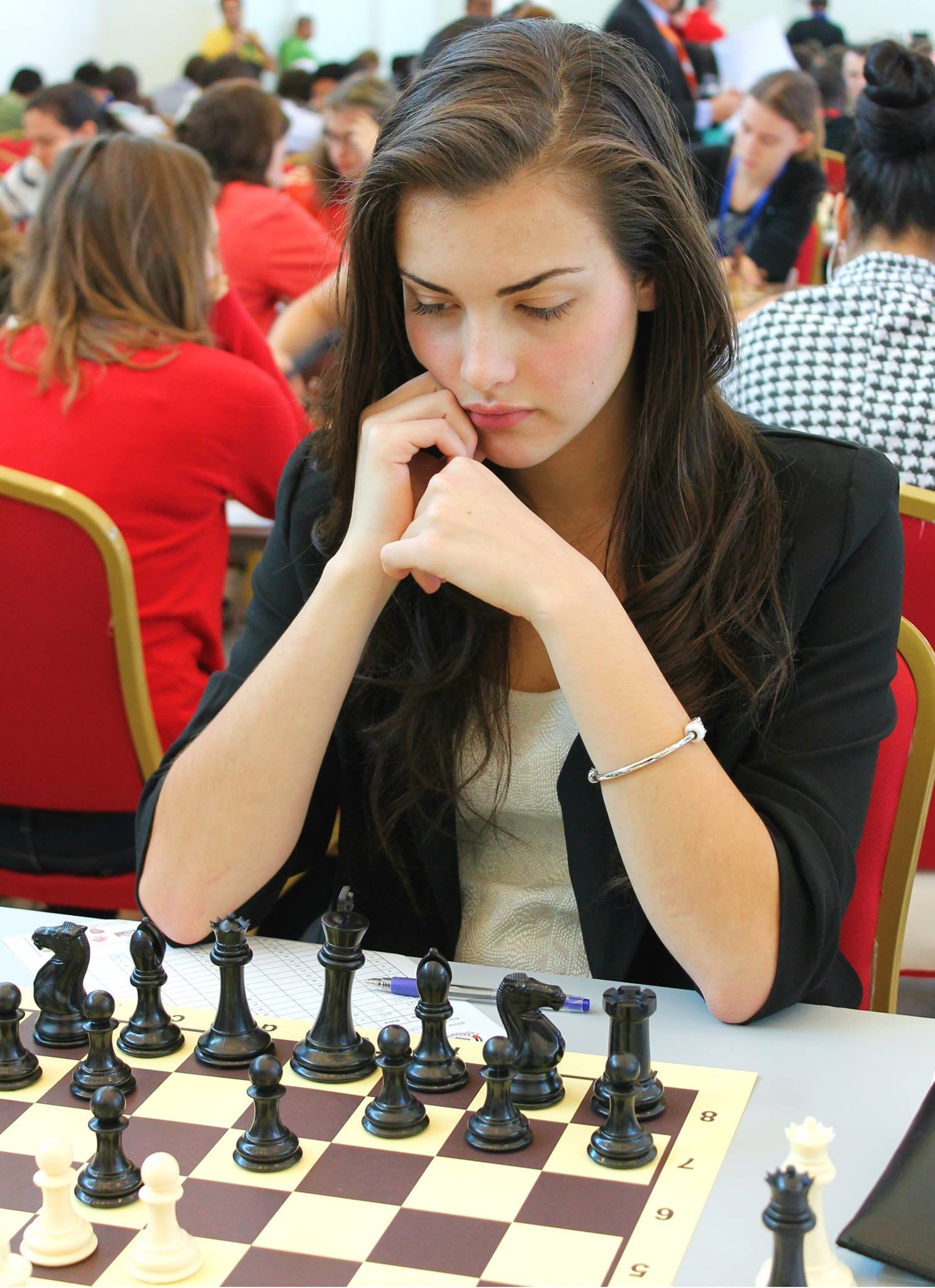 chess, women, brunette, Alexandra Botez, Canadian, vest, long hair