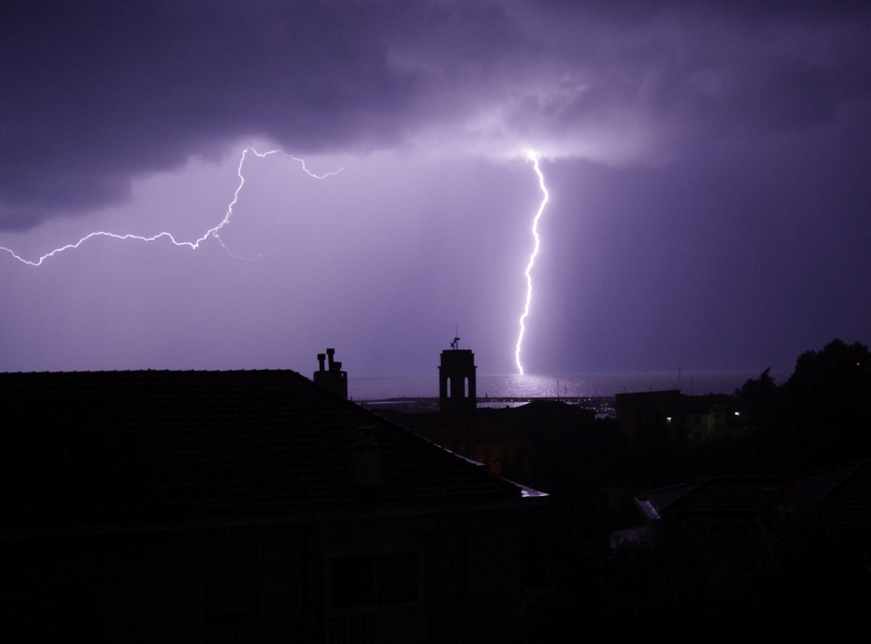 Fulmini Oneglia By Raffaele DN, time lapse photography of lightning