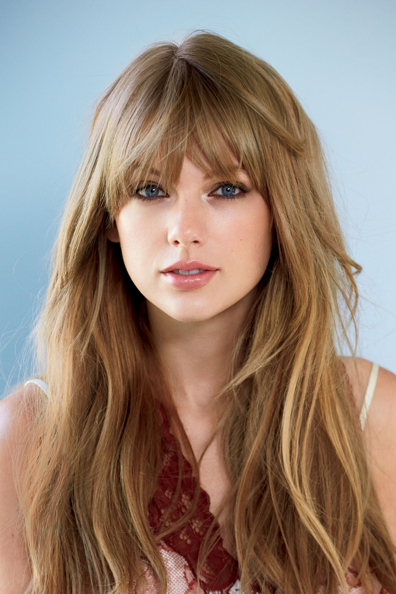 Taylor Swift, women, singer, blue eyes, long hair, blue background