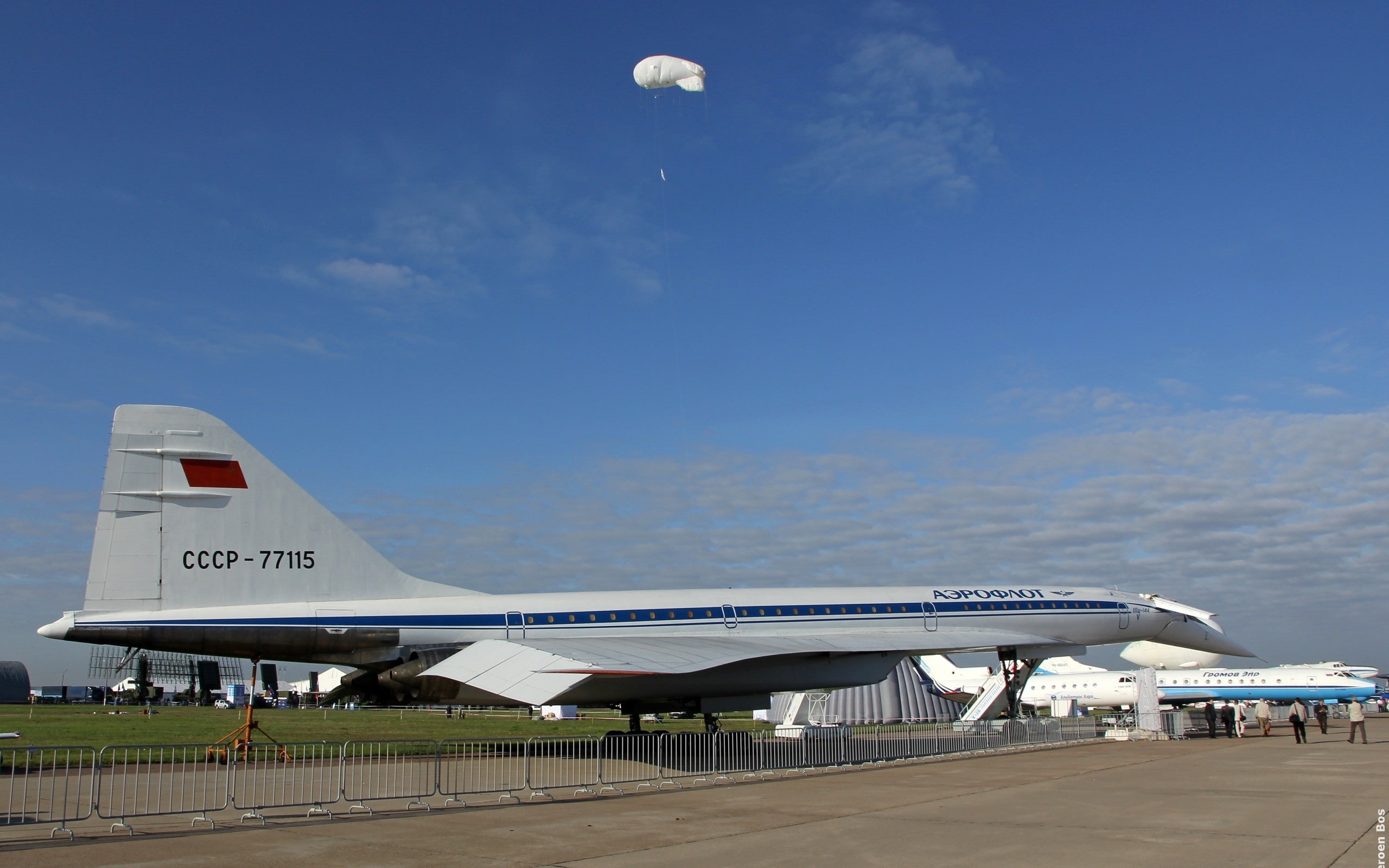 airplane, Tupolev Tu-144, parachutes, museum, USSR, air vehicle