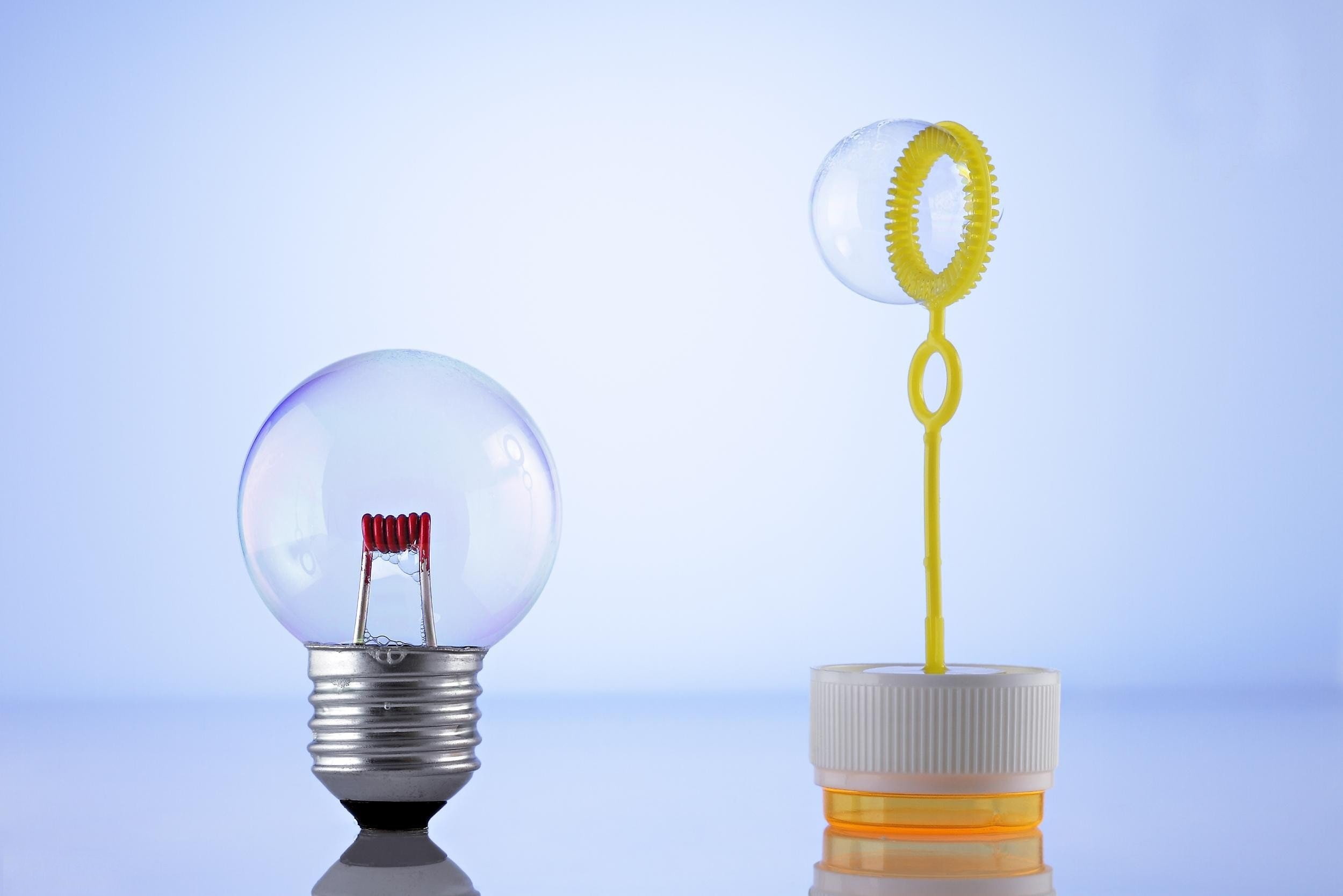 bubbles, Light Bulb