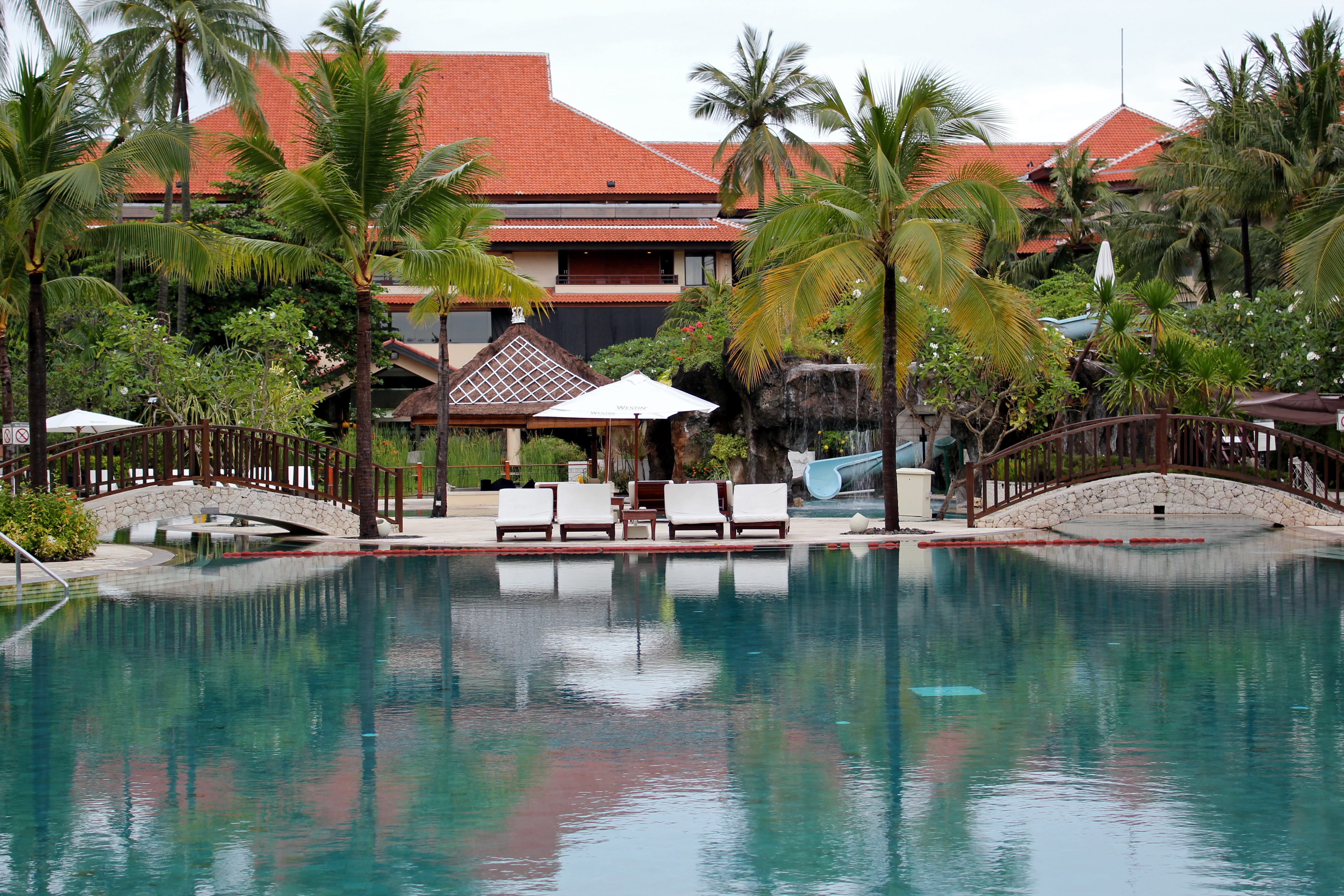 tourism, The best hotel pools 2017, Bali, vacation, Ubud Hanging Gardens