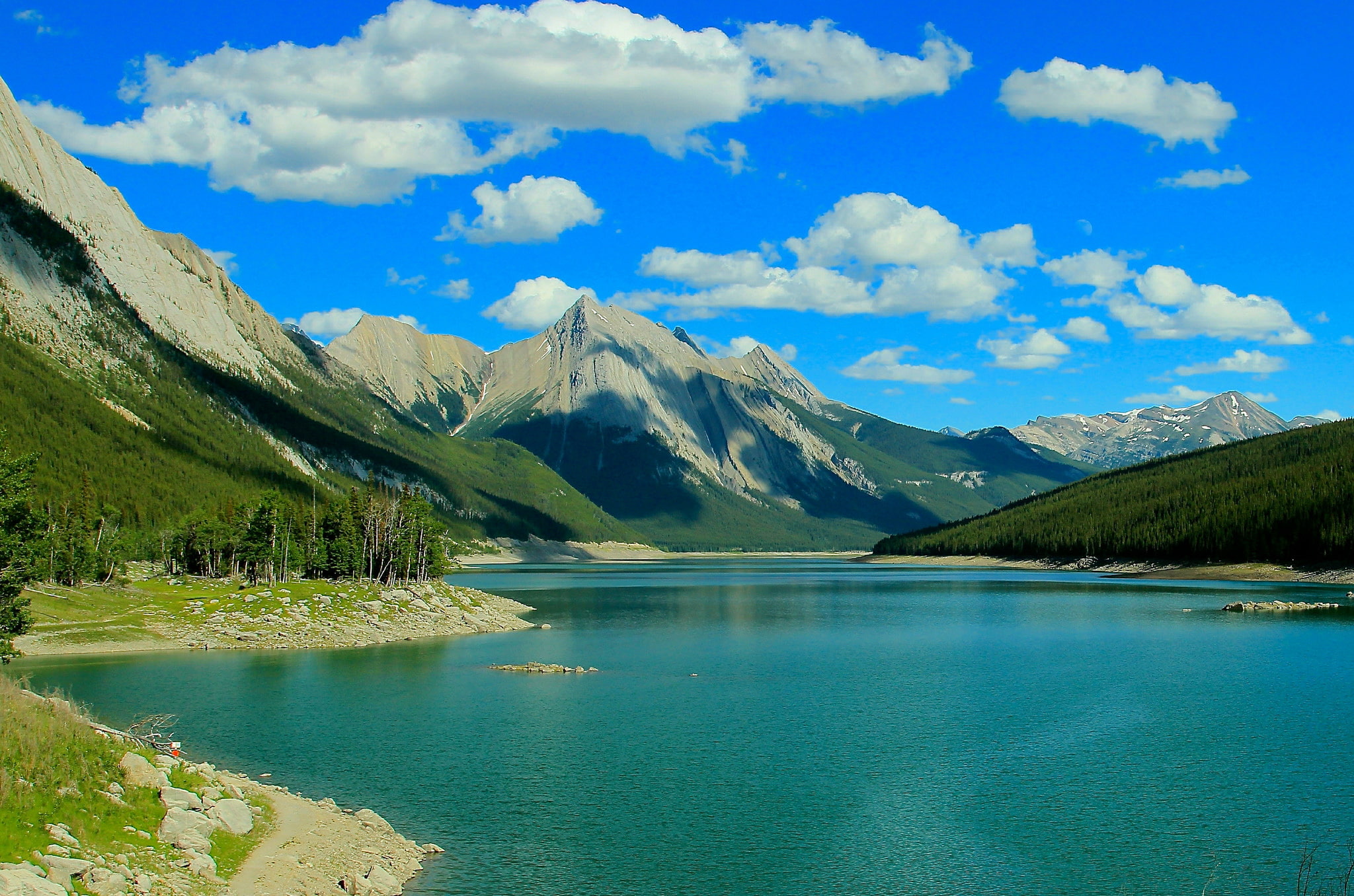 body of water, forest, clouds, trees, mountains, lake, Canada