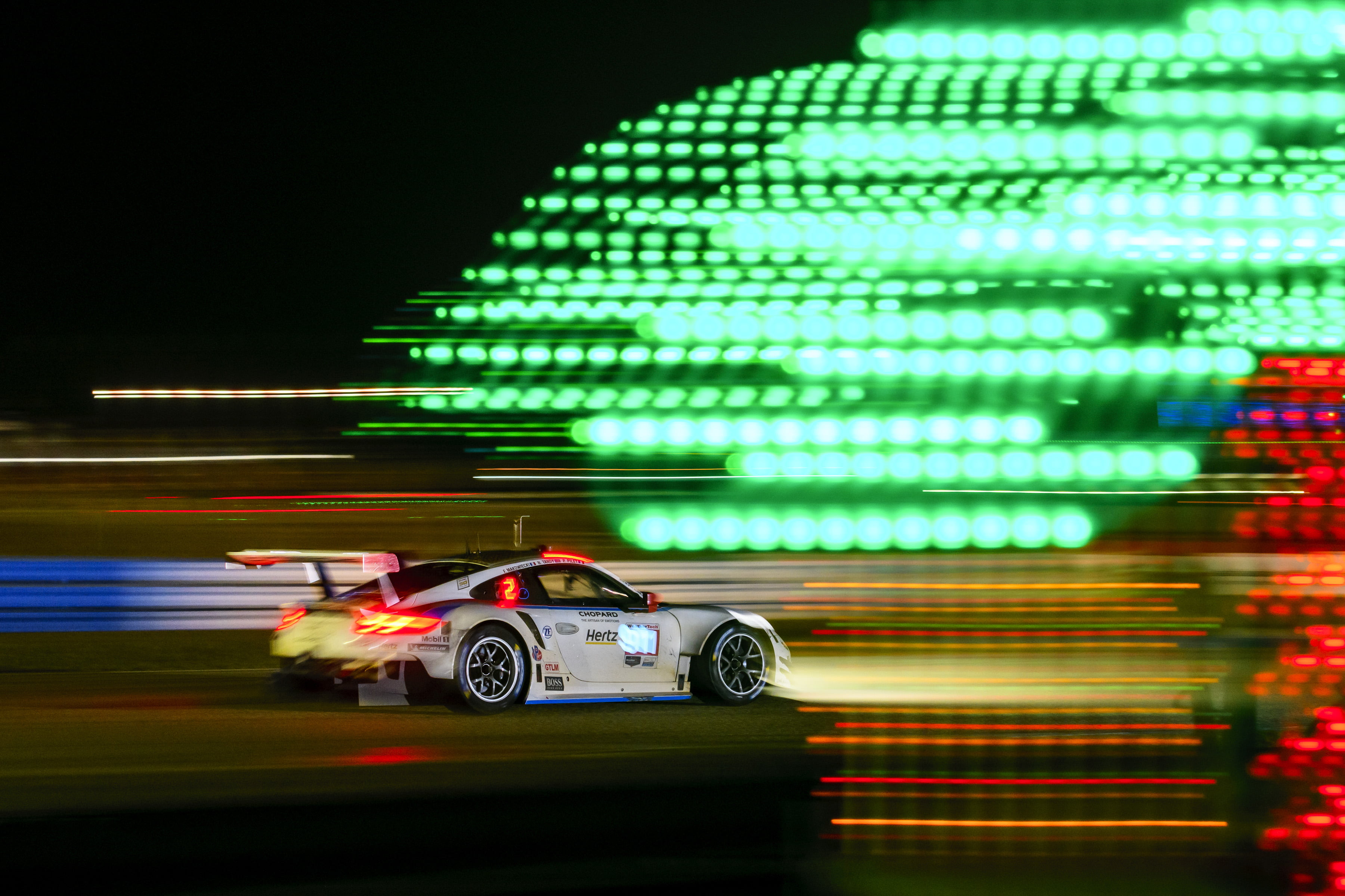 Porsche, Porsche 911 RSR, lights, motion blur, photography