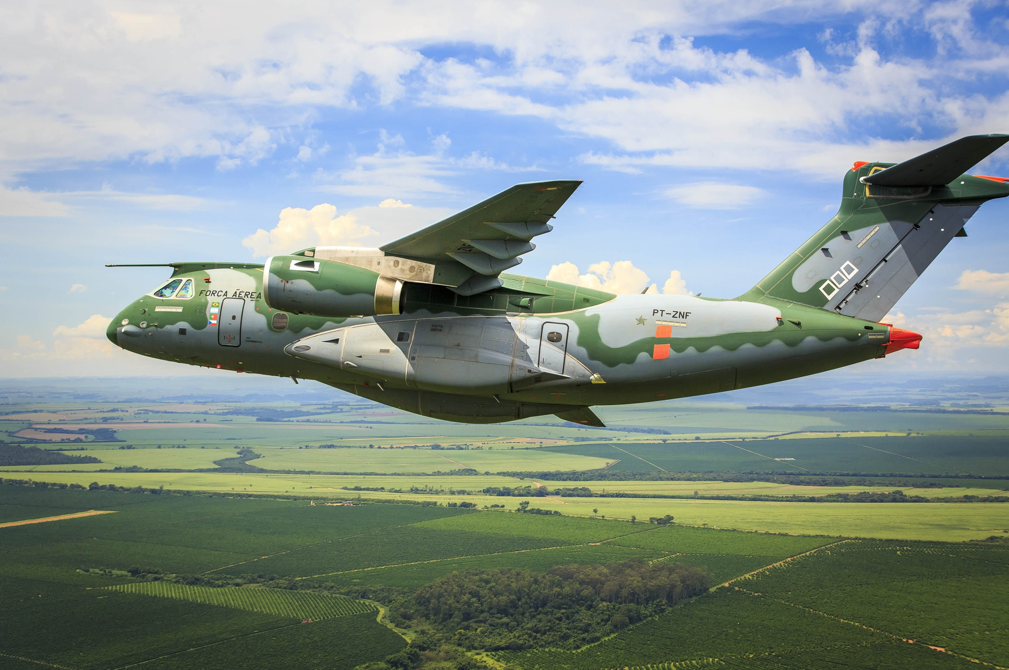 embraer kc 390