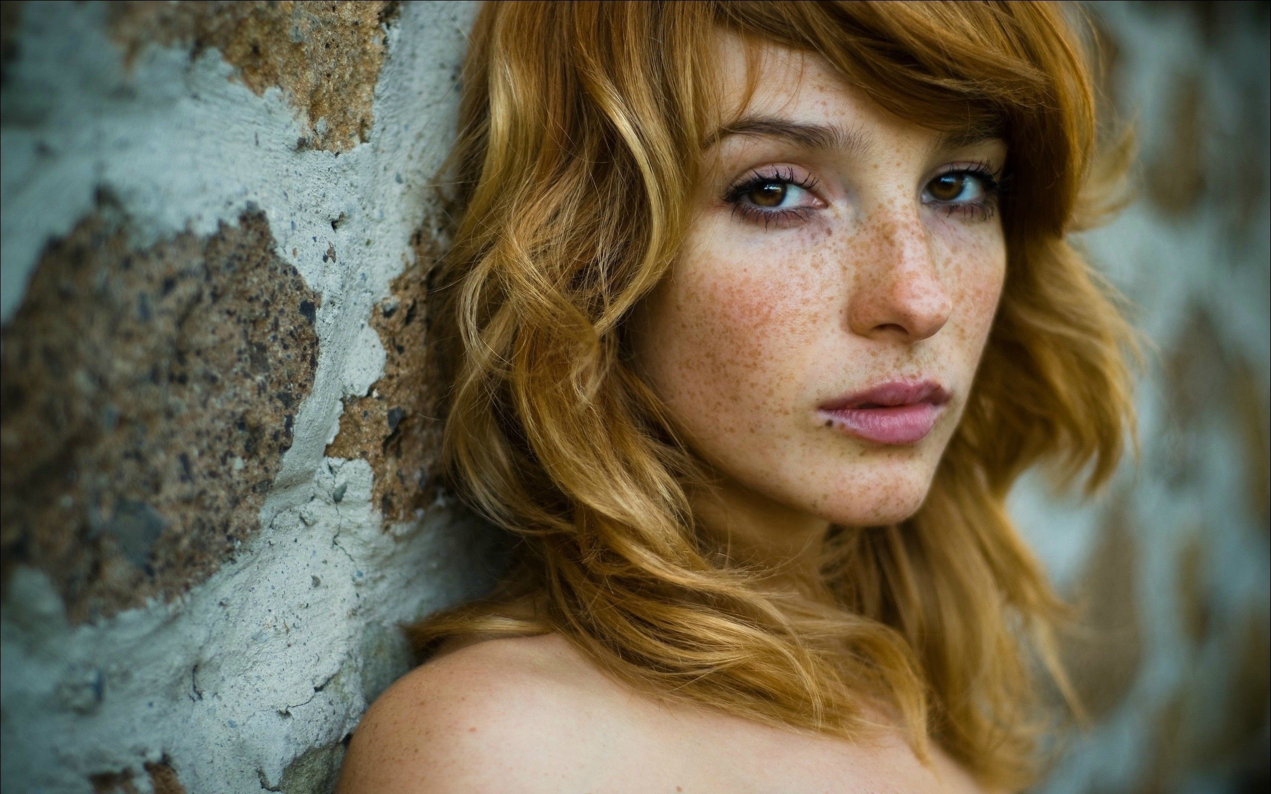 actress, Bare Shoulders, Brown Eyes, face, Freckles, redhead