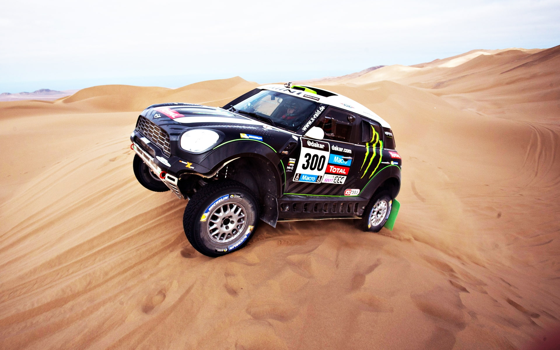 Mini Cooper Rally, sand dune
