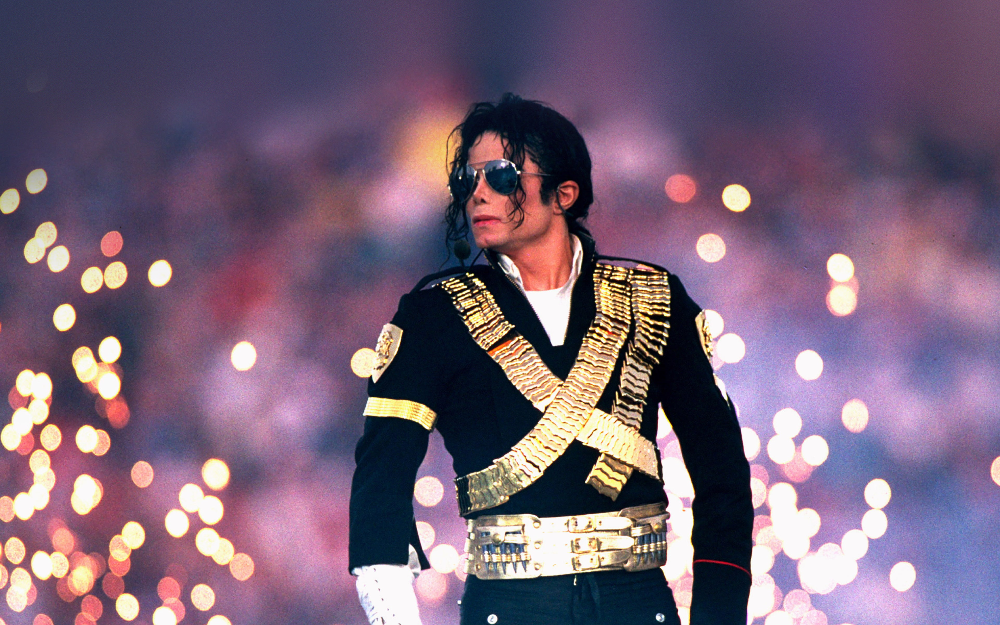 michael, jackson, concert, king, of, pop, one person, illuminated