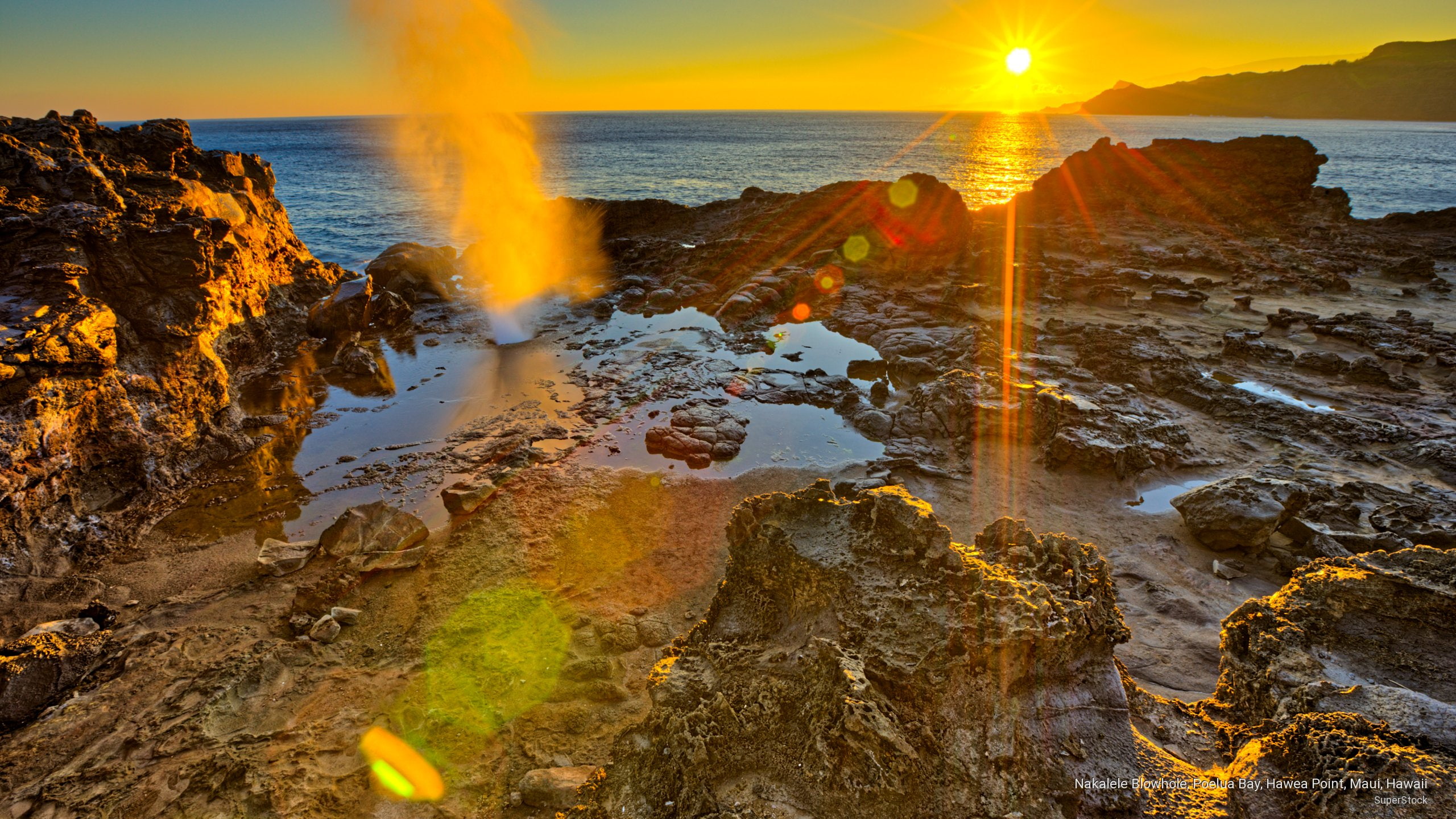 Nakalele Blowhole, Poelua Bay, Hawea Point, Maui, Hawaii, Sunrises/Sunsets