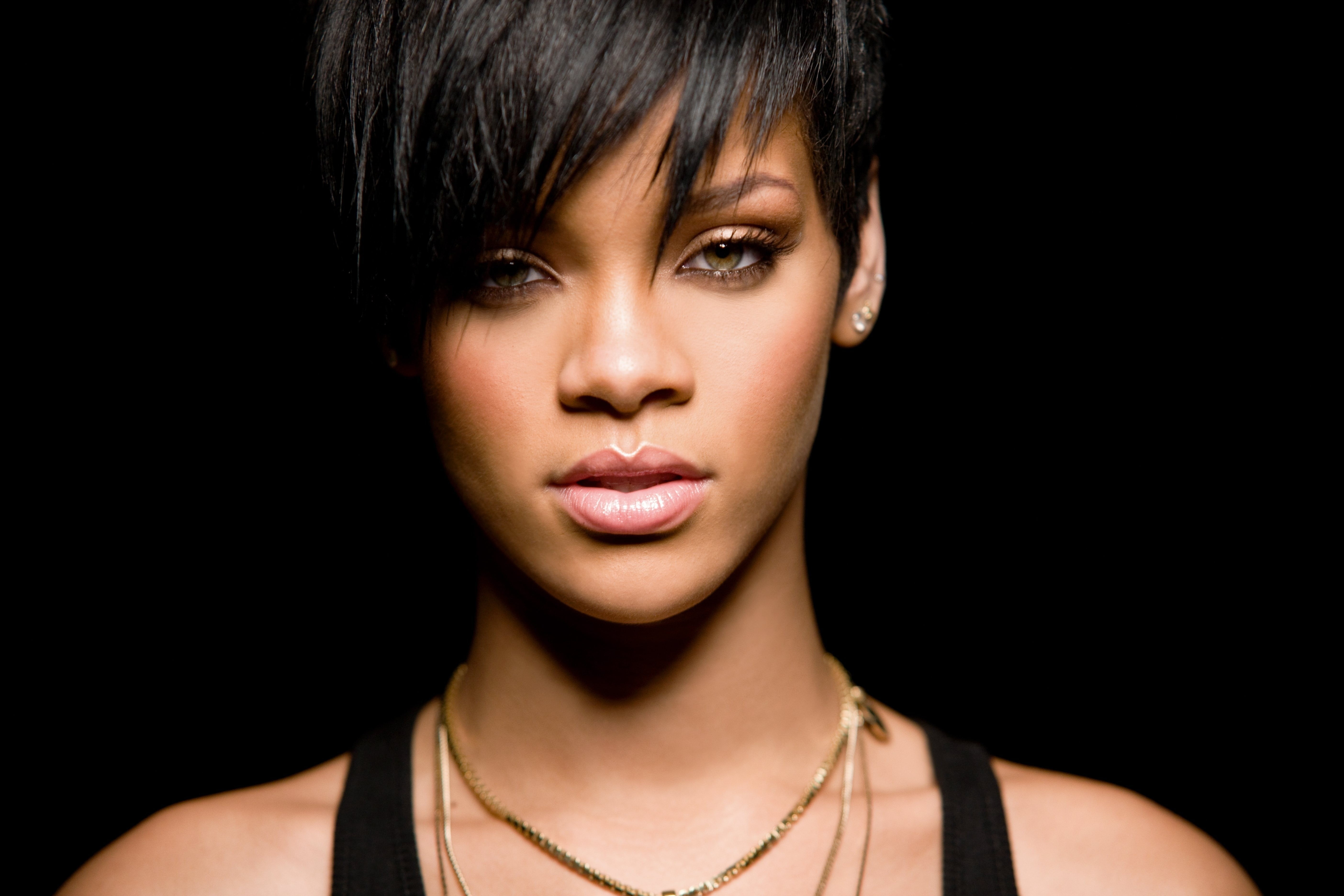 Rihanna, black, face, short hair, dark hair, women, singer, ebony